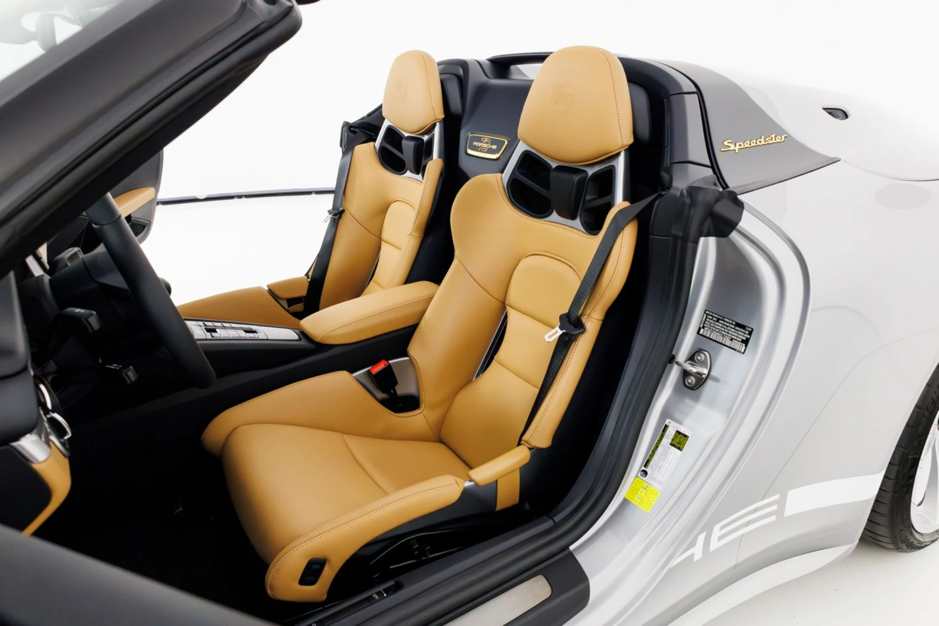 mph016_3062948390_Used_2019_Porsche_911_Speedster_1770313305_193b534f2c