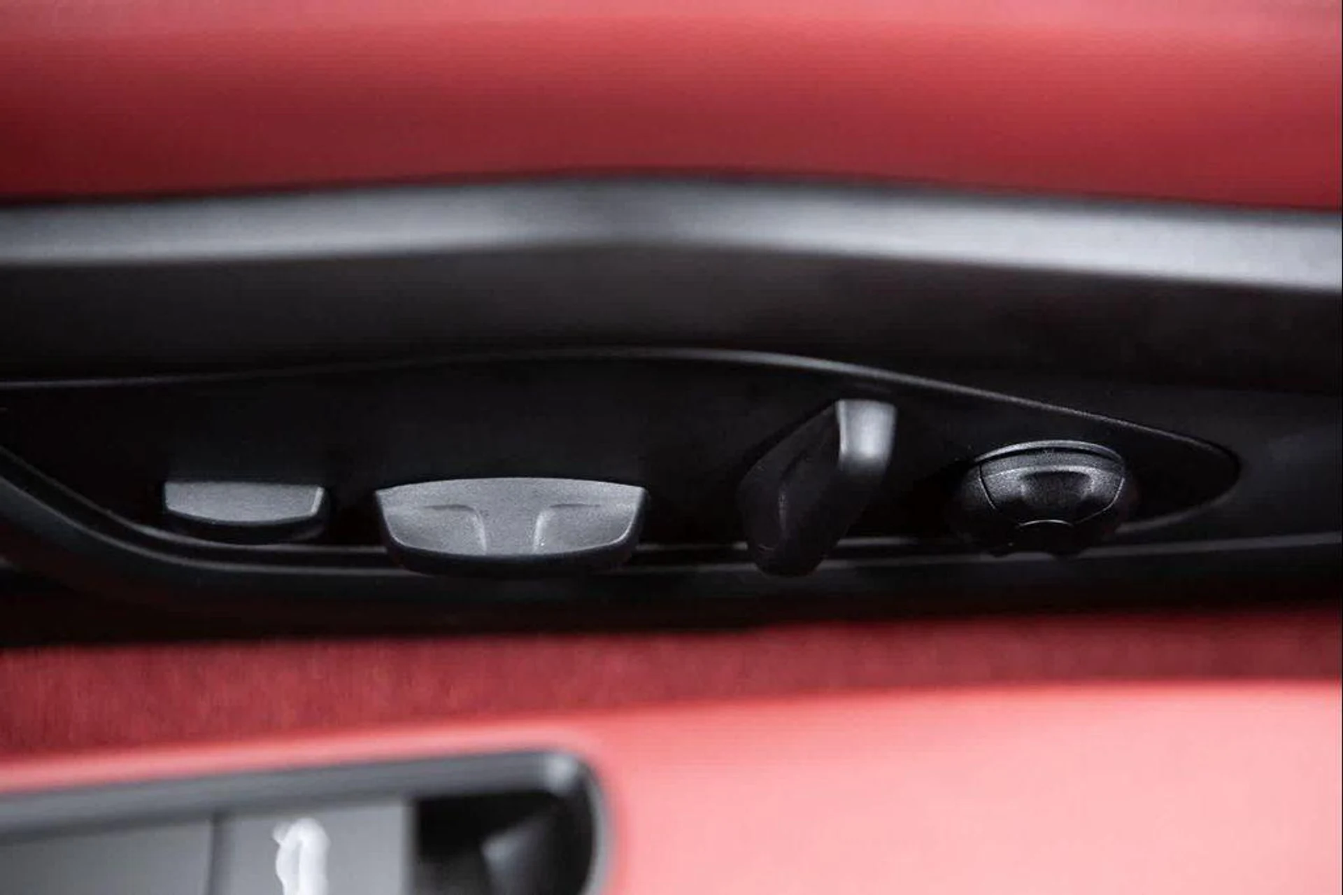 mph016_3063784679_Q_Mu_BZ_3_B_Qo_Nxklp2bbt_O8x3_P0f_Q_2e5feac54b