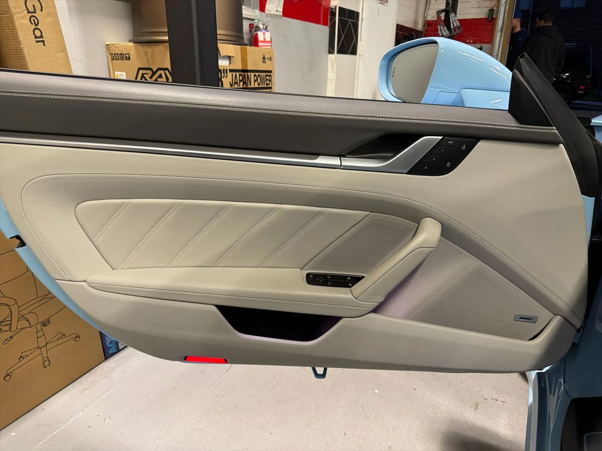 mph016_3068045066_639034892769275949_d8ad5107e4