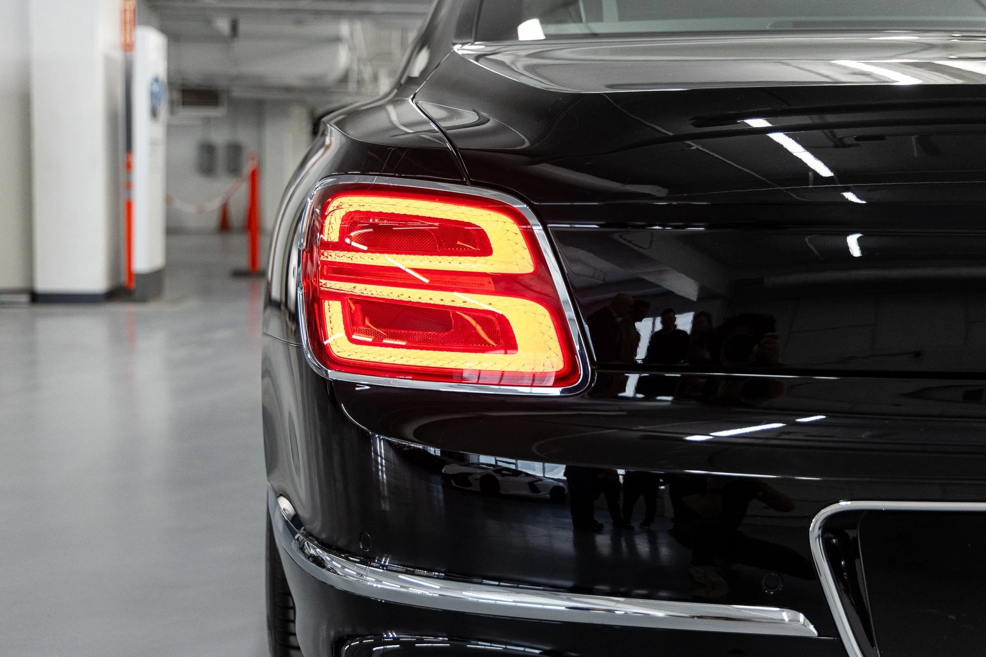 mph016_3068758426_fc1623d2216ab72cd640bb0f4dfb360cx_9aebcfa46f