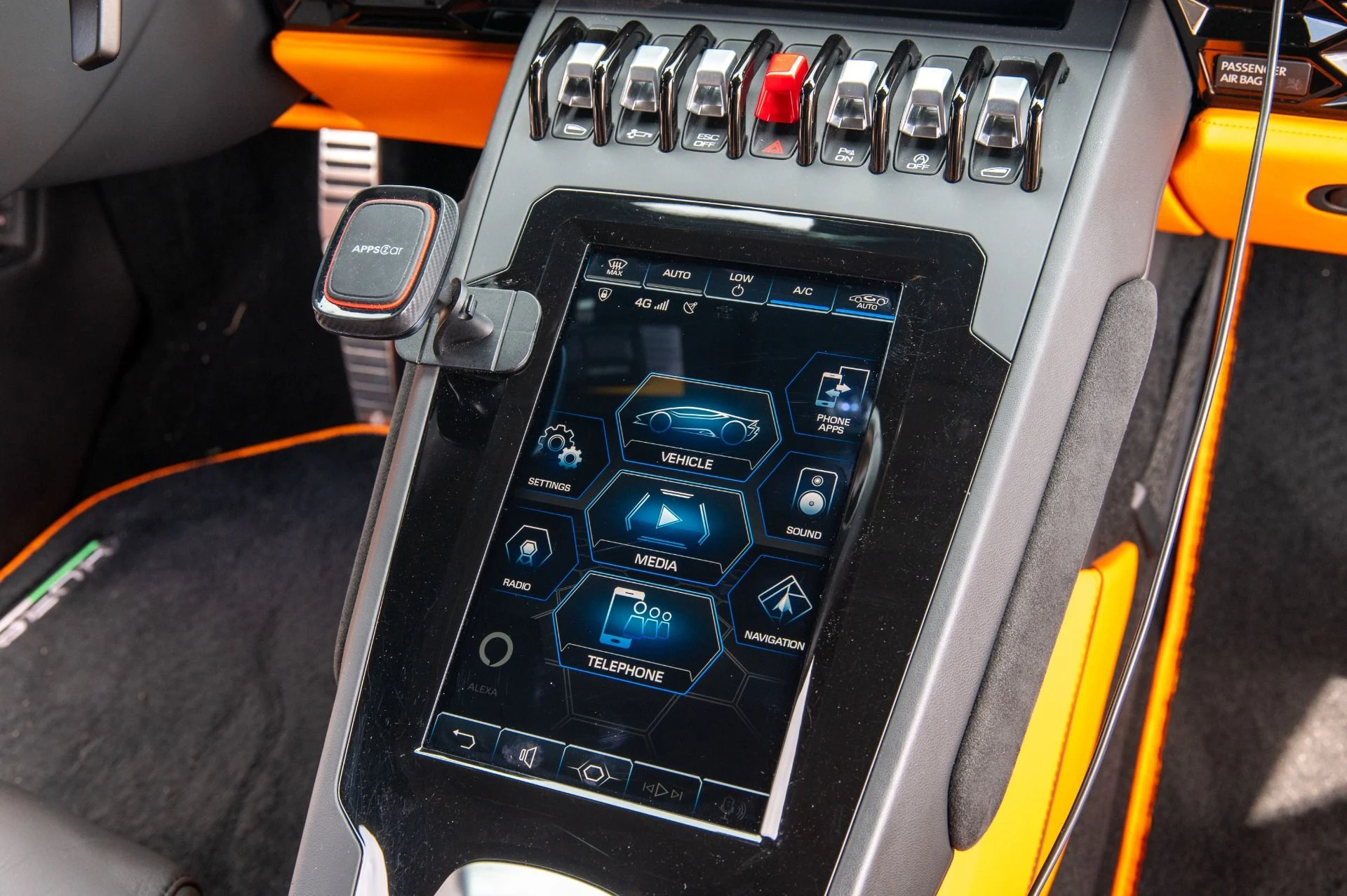 mph016_3072270386_Used_2021_Lamborghini_Huracan_EVO_1753824342_ef22cf223f