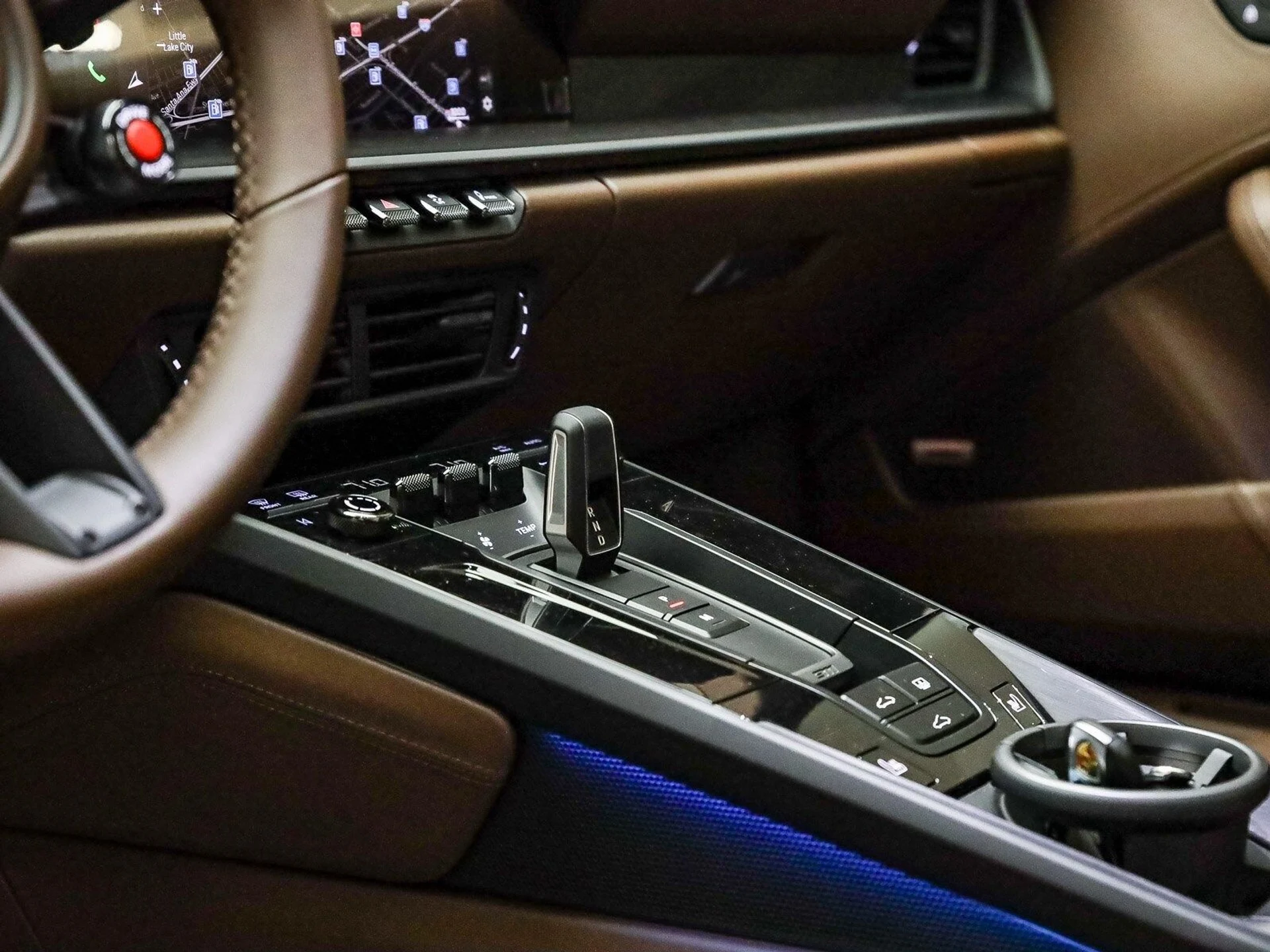 mph016_307290225_d754e06b3db7bf4e2e6f36f2c595288dx_d27d8e4ef4