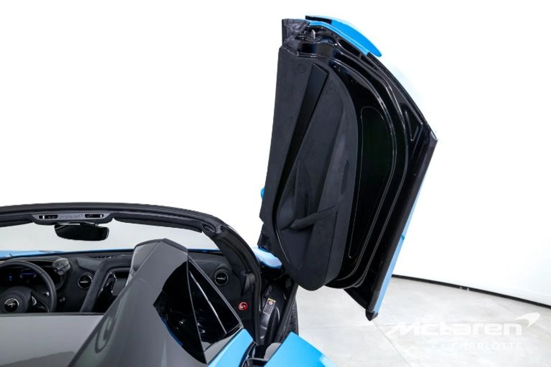 mph016_3075715040_Used_2025_MCLAREN_750_S_Spider_d1eefc05ba