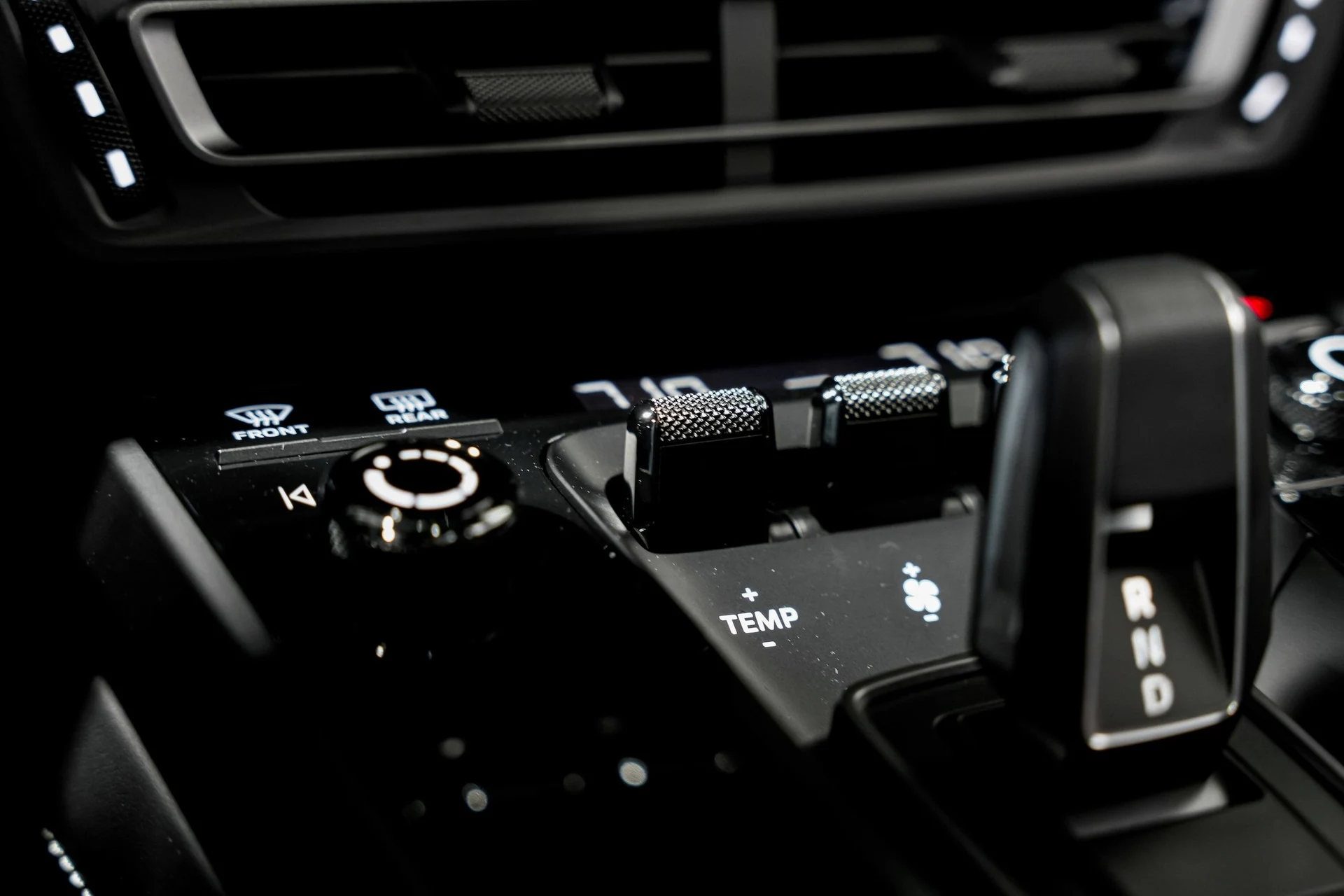 mph016_3078466977_cccb37dcfbea628d9d2e1d5f459f019dx_50e91093d8