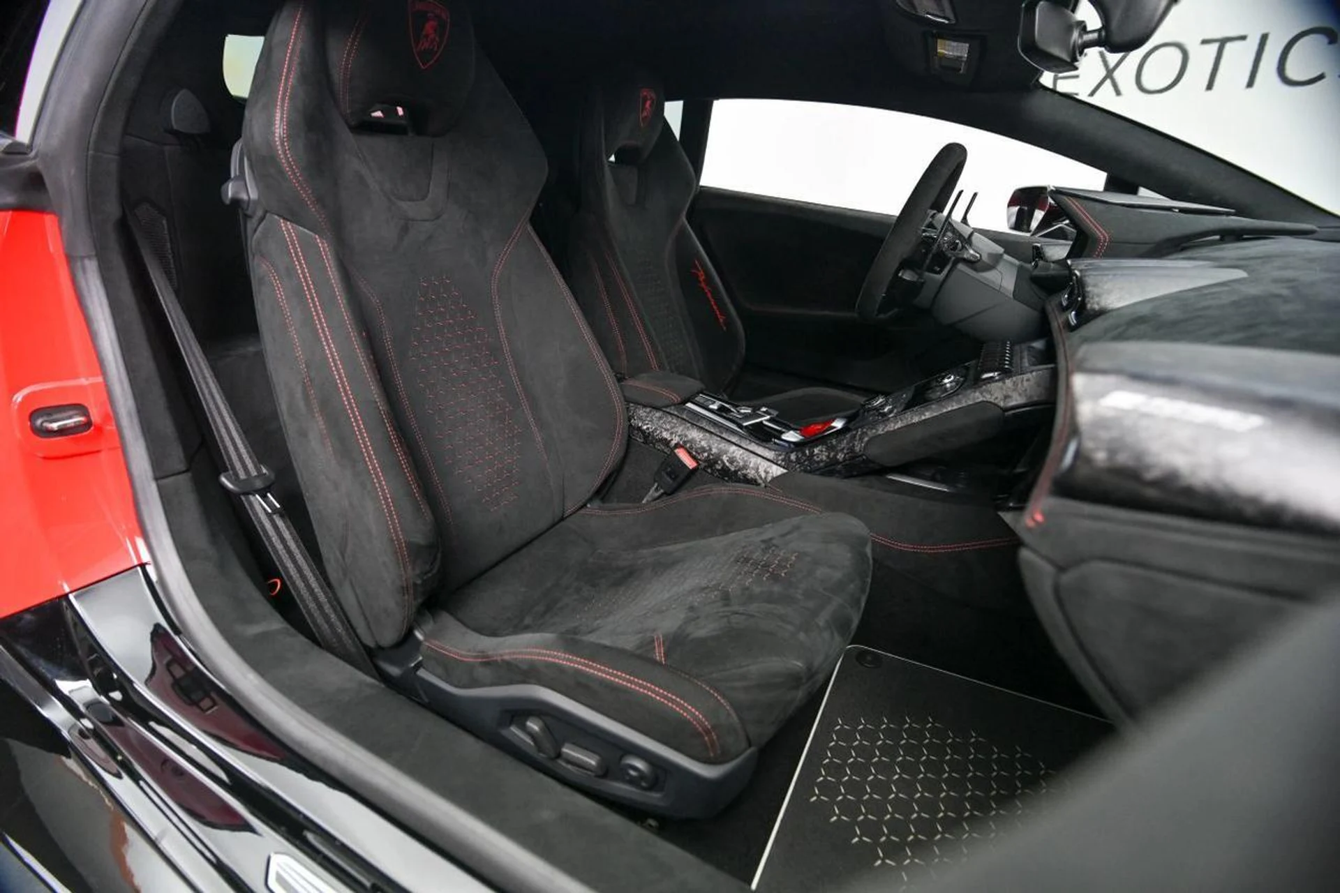 mph016_3083219441_c889f6a1b844f6bf46910a9bb7860e38_aac2303171