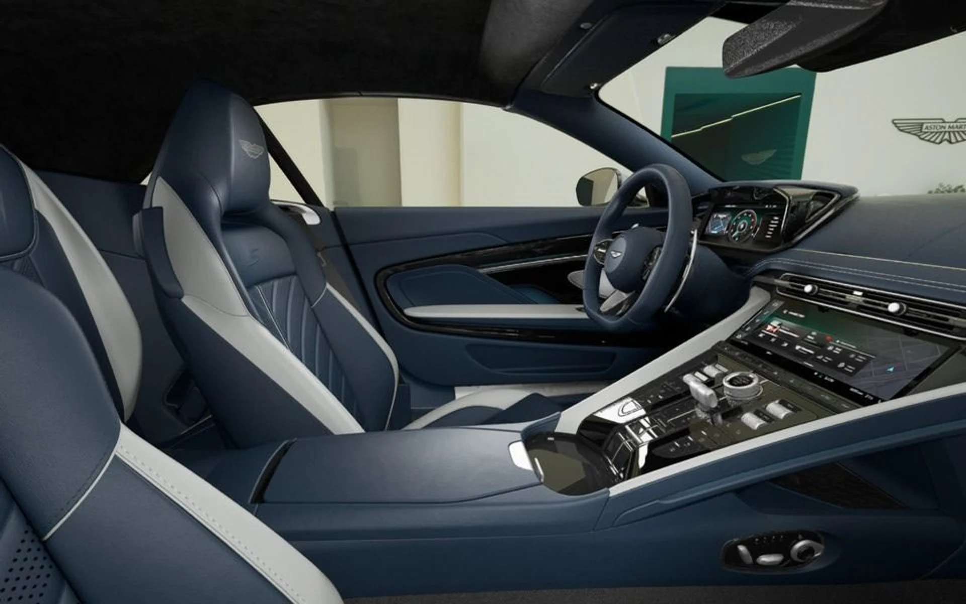 mph016_3084592033_New_2027_Aston_Martin_DB_12_S_Volante_In_Transit_d8e846067d