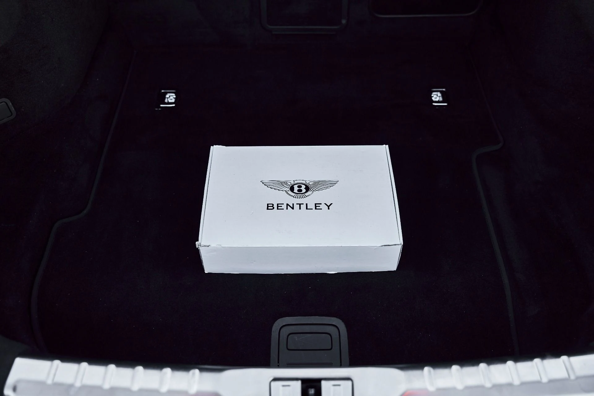 mph016_3090474095_Used_2021_Bentley_Continental_GT_V8_1780213339_7abdf0be3e