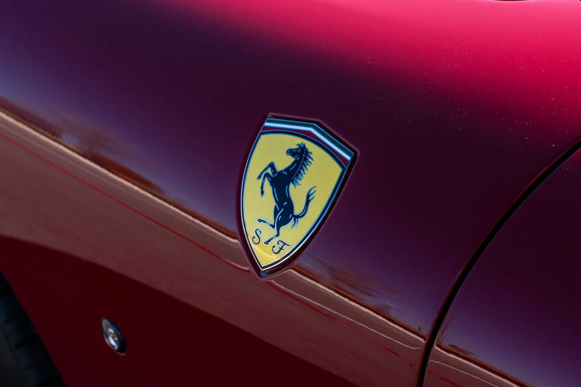 mph016_3091401500_Used_2022_Ferrari_Roma_1780679445_2caefa7ae5