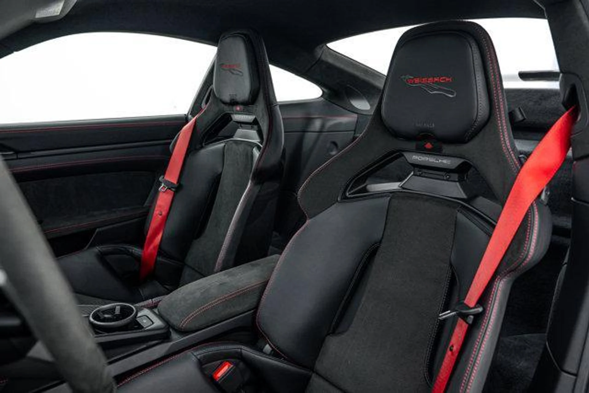 mph016_3094340516_h_Ydeu9aem_A_Ng_B6_FO_Ia3dbxu5c_Y_3eb02bbf96