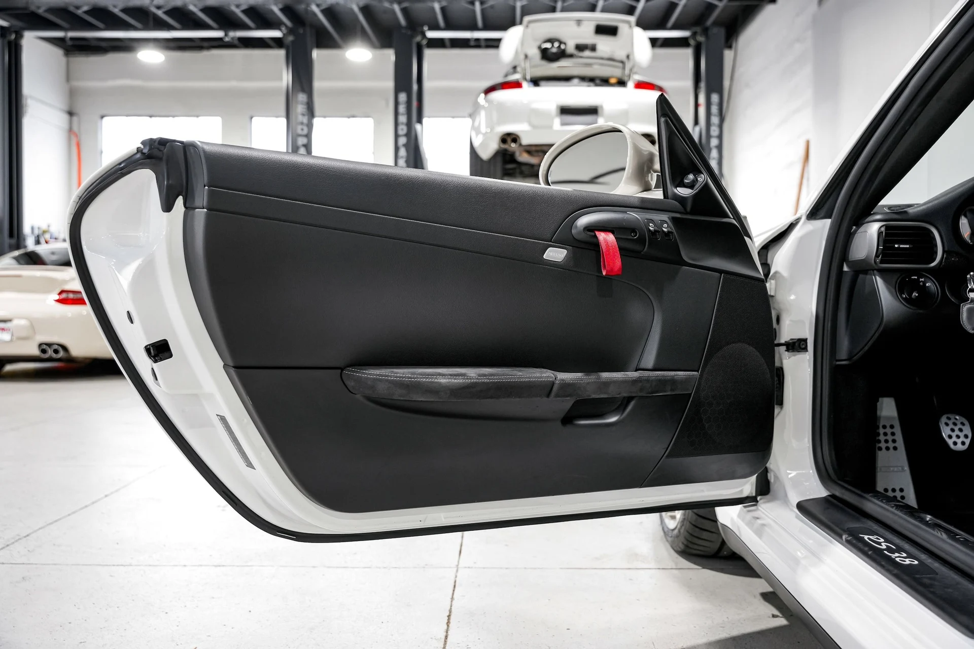 mph016_3100061483_9e755c71f3965b73cb1bbdfde1dee395x_e6b90d4c67