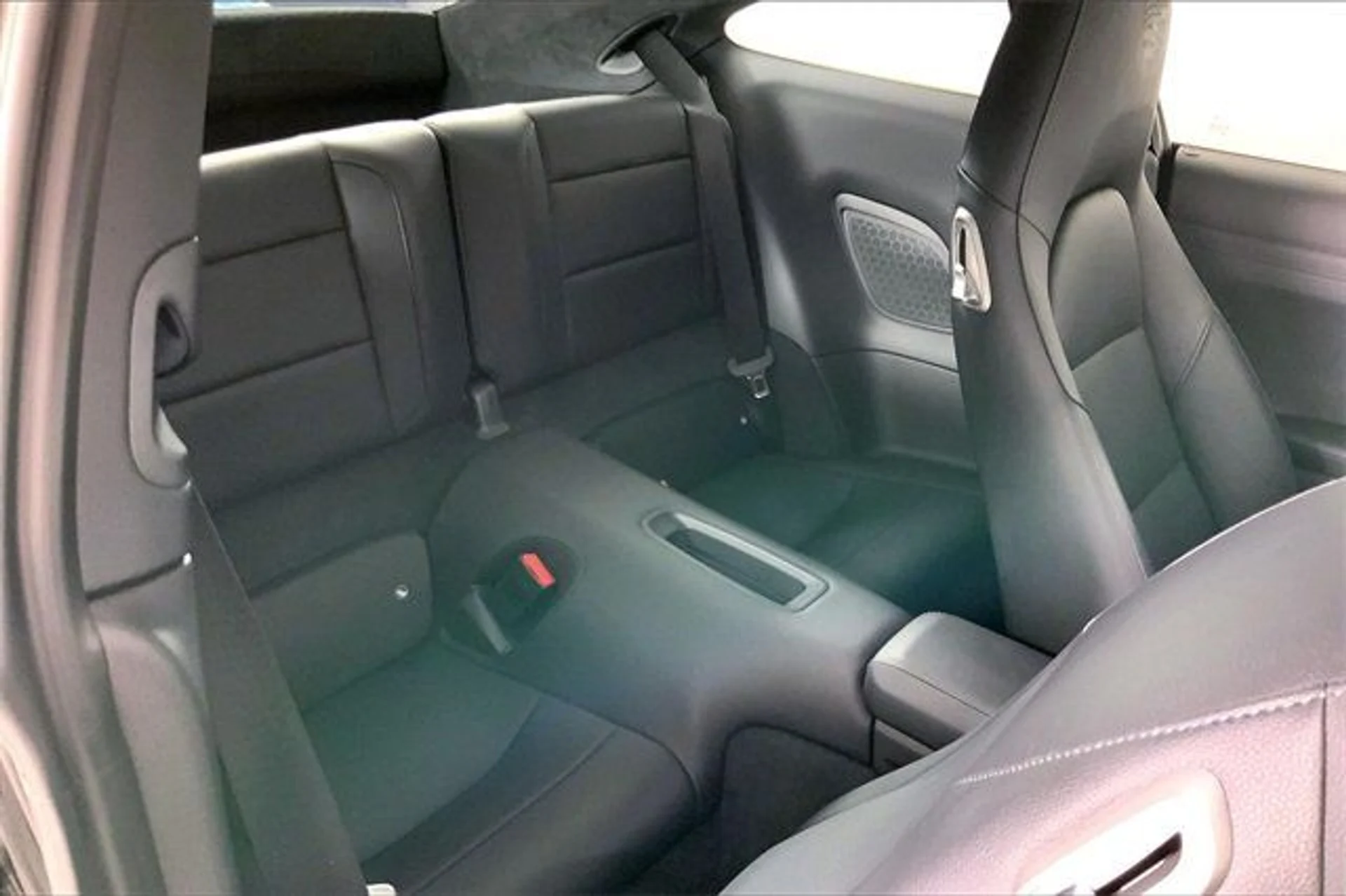 mph016_3102068235_cc068f08e62fb5b4975be6ee037209d8_435d6512b3