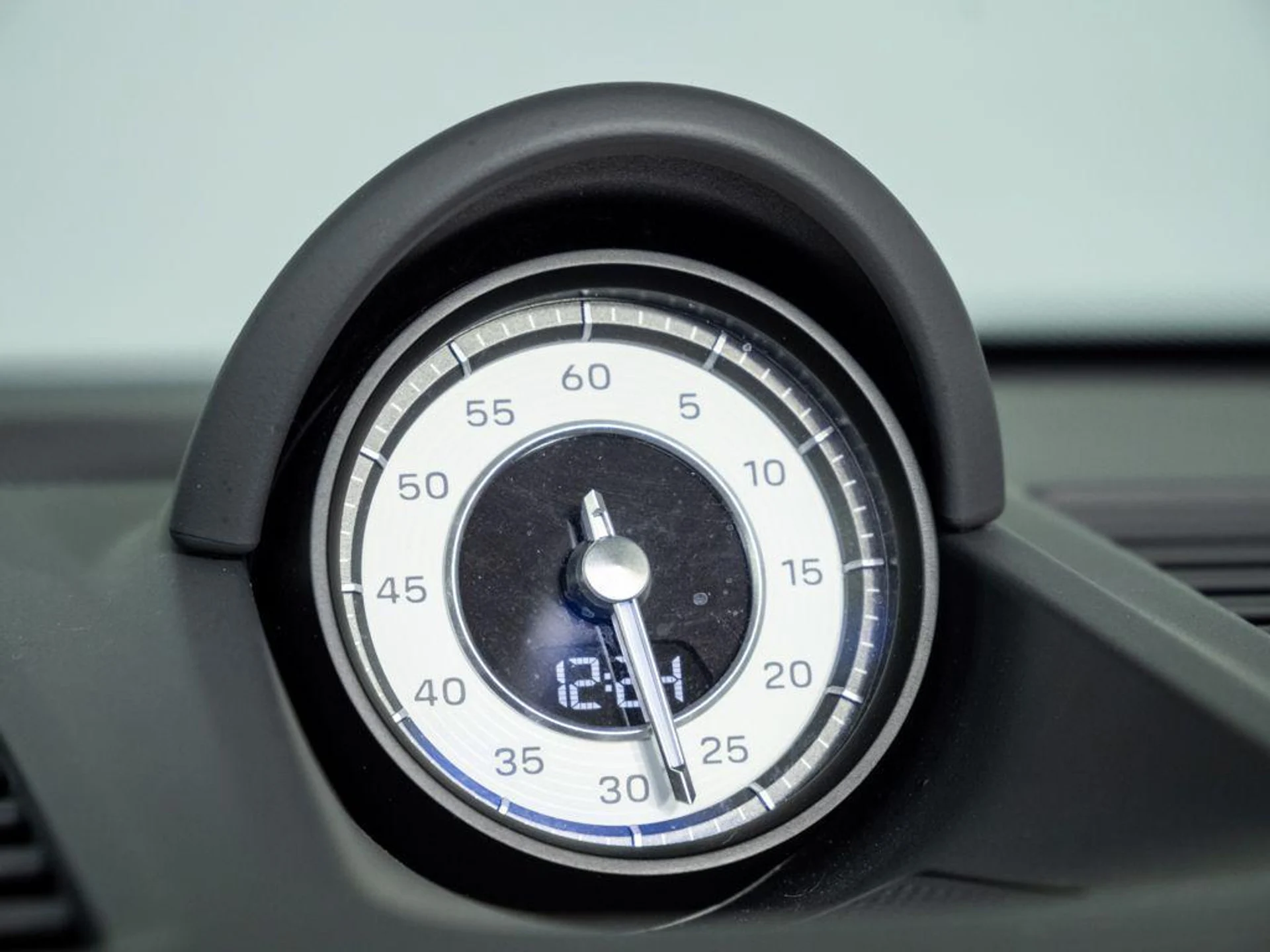 mph016_3102517039_4ns7gl_6_Ebxwms5e_KE_4lc_0vy60_f9ca457a83