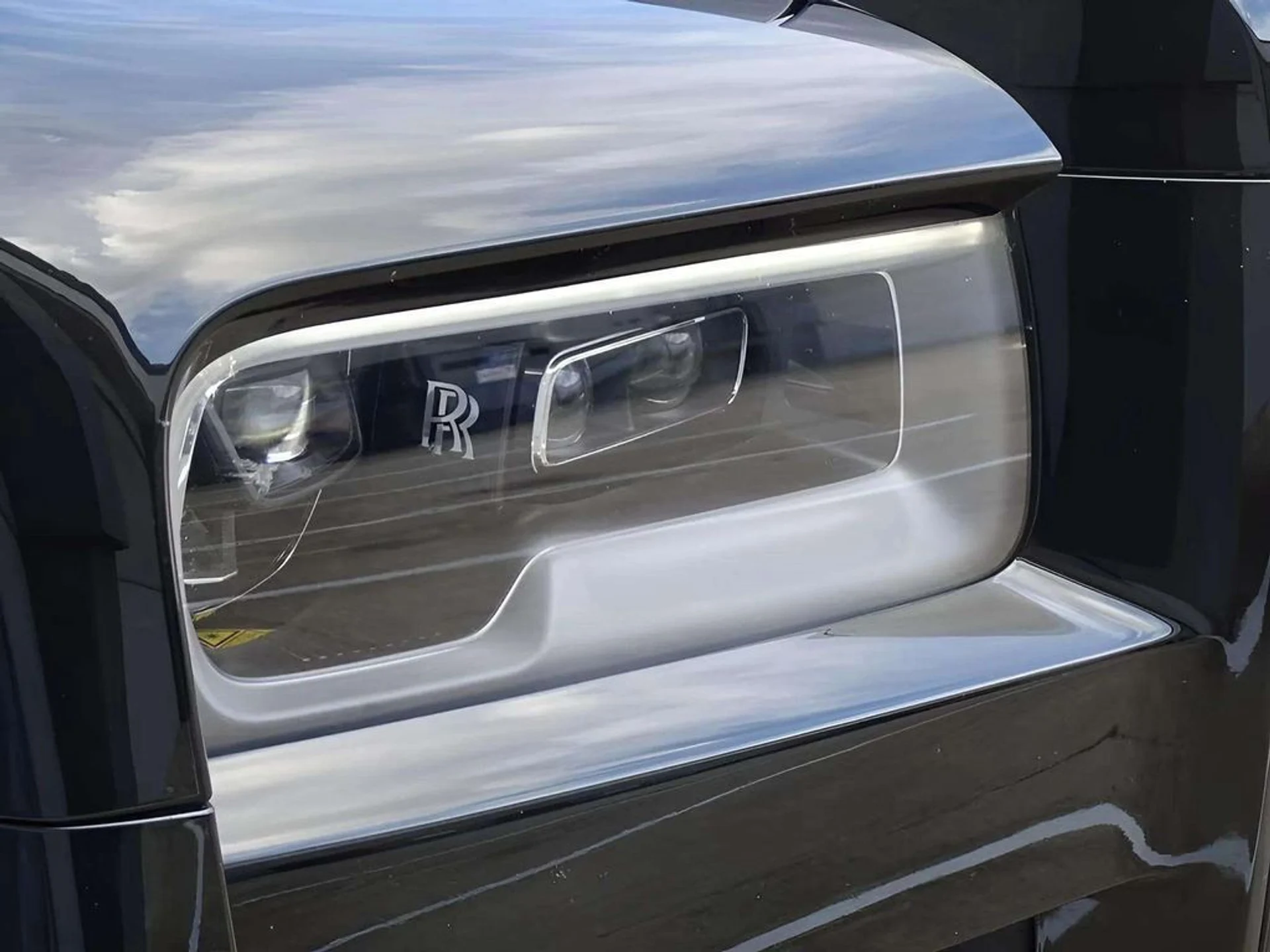 mph016_3107249663_hfvopv994h238at80no5yc5w514z_b51128236d