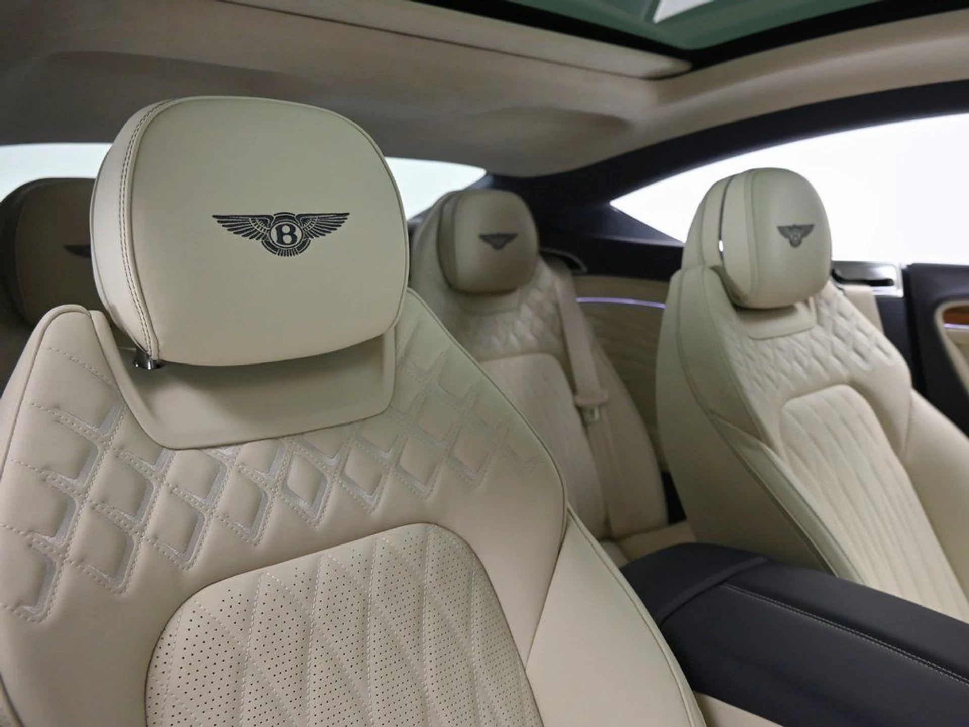 mph016_3109934201_a01be85bd997c5a35d94a4086c272009_35fa80ccb7