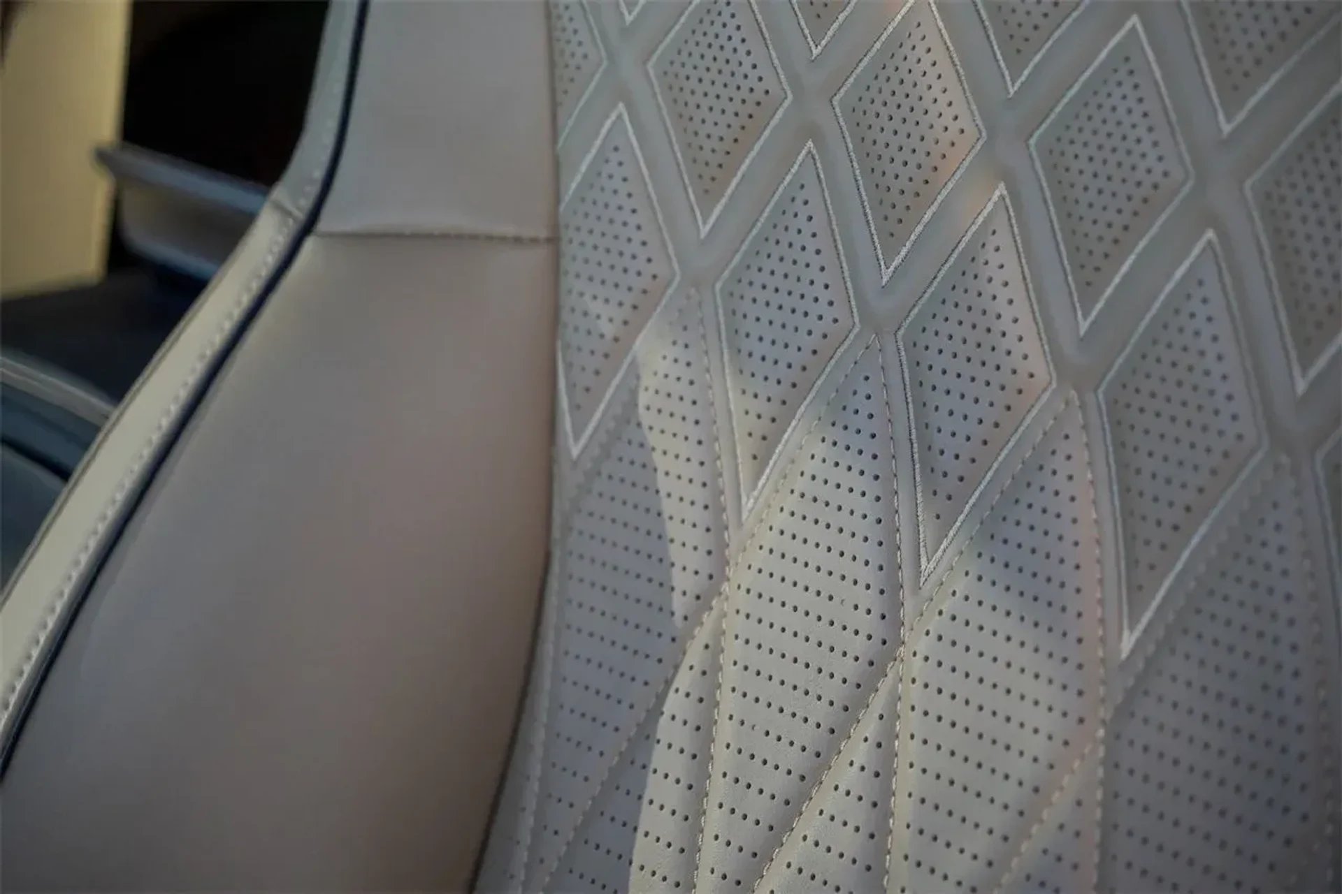 mph016_3115613017_489410eb1129495d8fbf122b82a5f610_8668228145