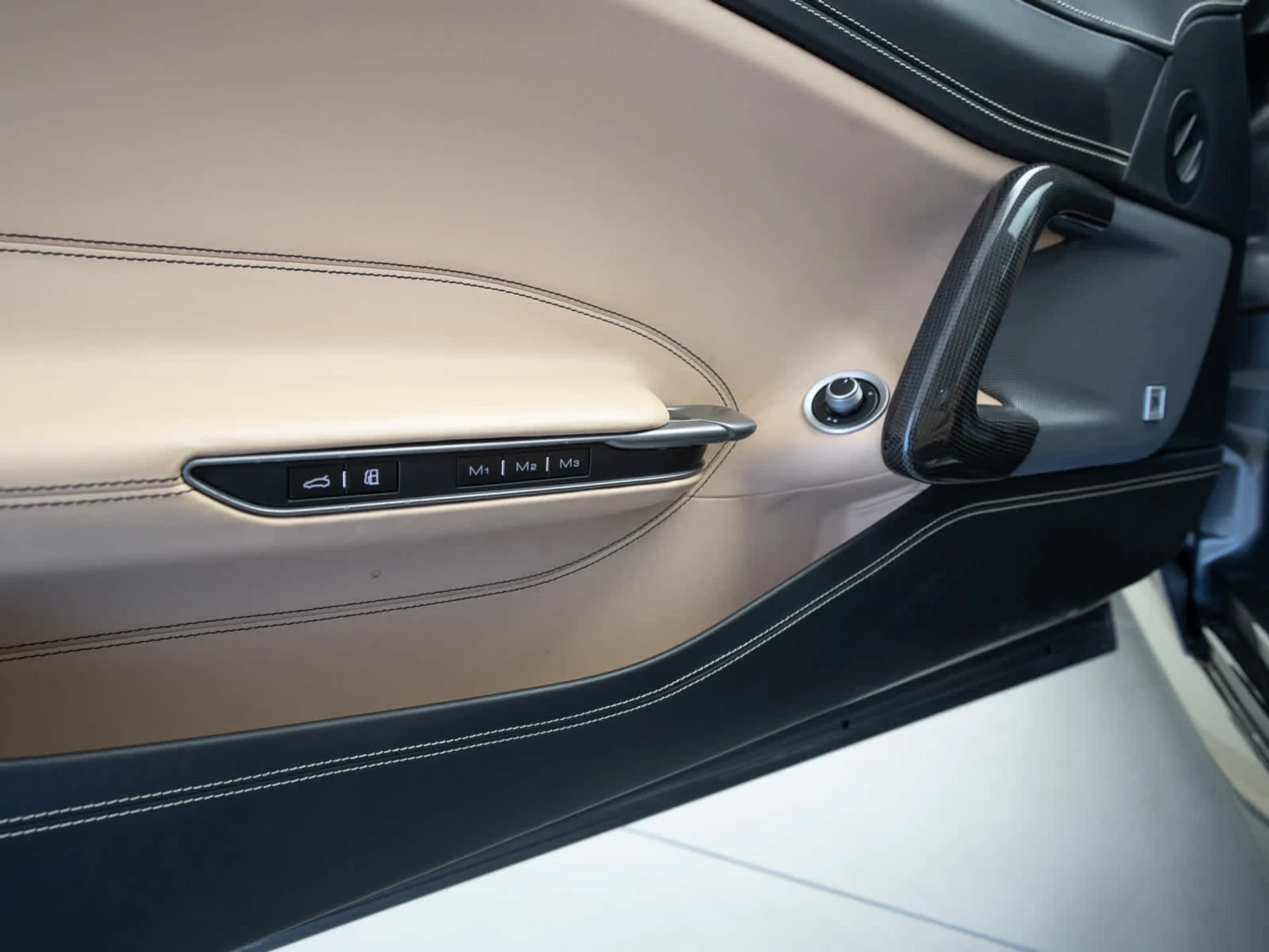 mph016_3135647483_7df7af5cdd812cd7237b9bb5b0c959b1x_a1e56c5af6