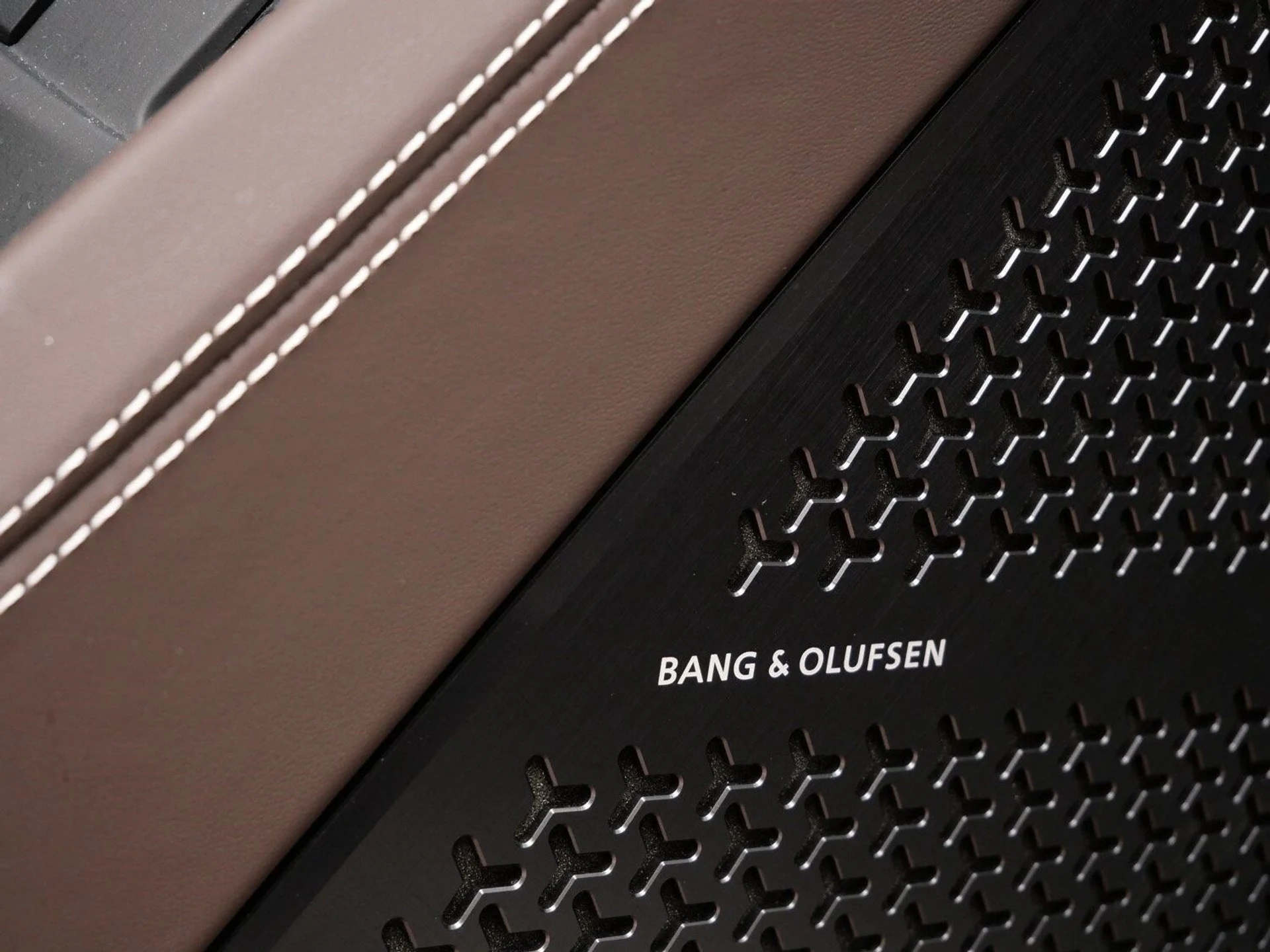 mph016_3147117134_7e331c4f0d10f5f49851f04526f51818x_cc779b52ff