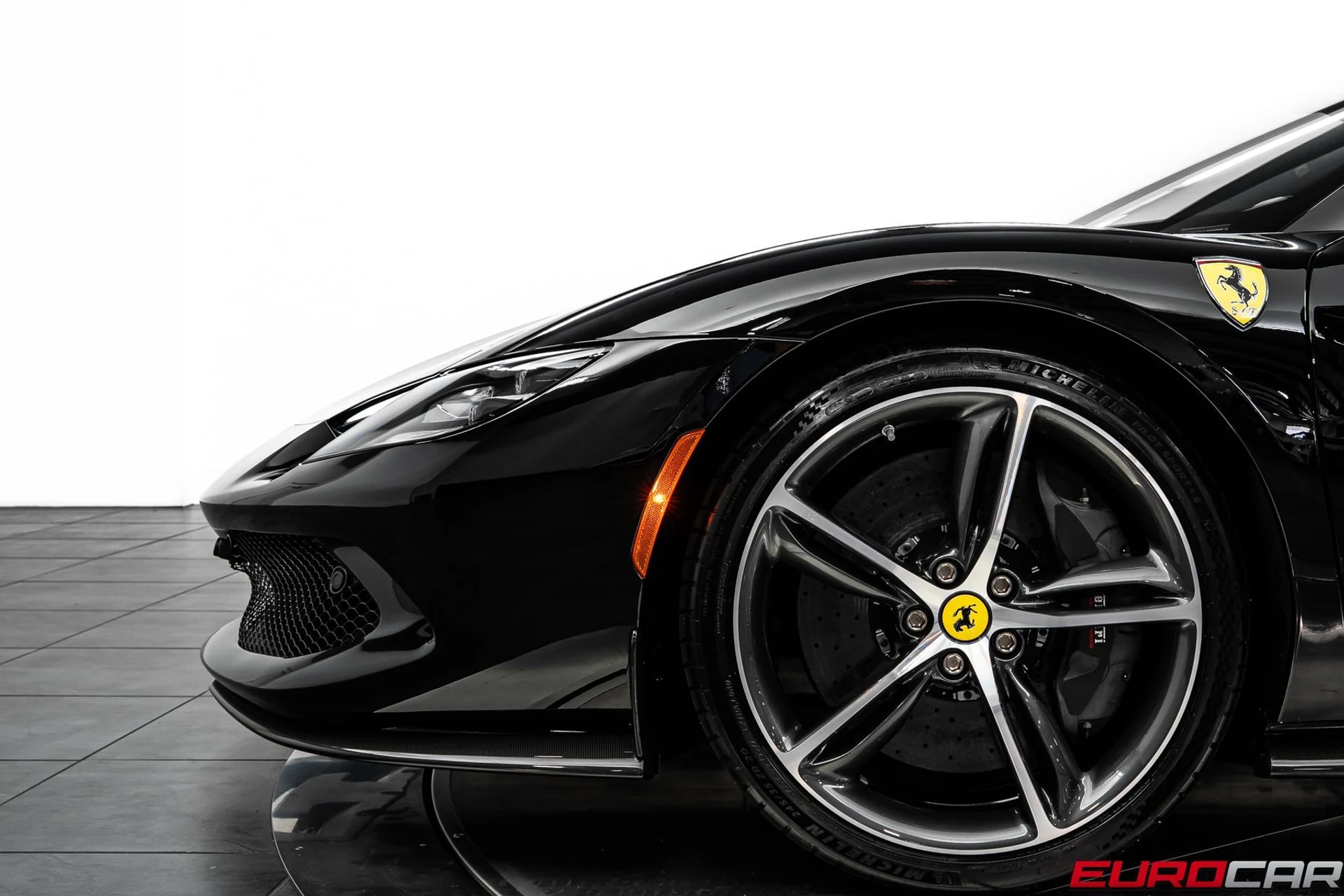 mph016_3153285313_e19a941e_6c83_43b2_9deb_e54c2c6d55e9_330d9a39d2