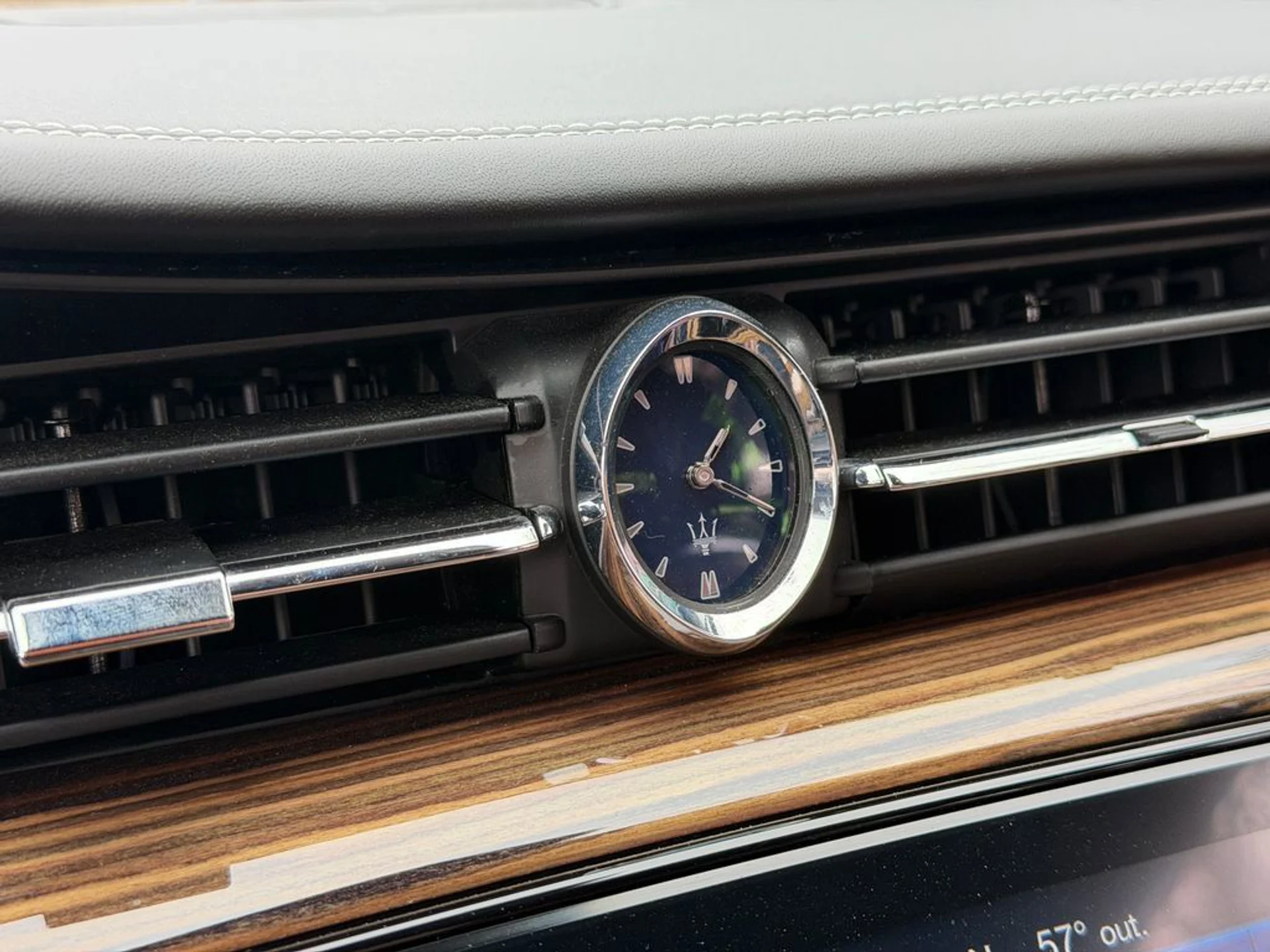 mph016_3159633877_42497897a67a4ff9bc8f58fe04b9f9f7_65581a8700