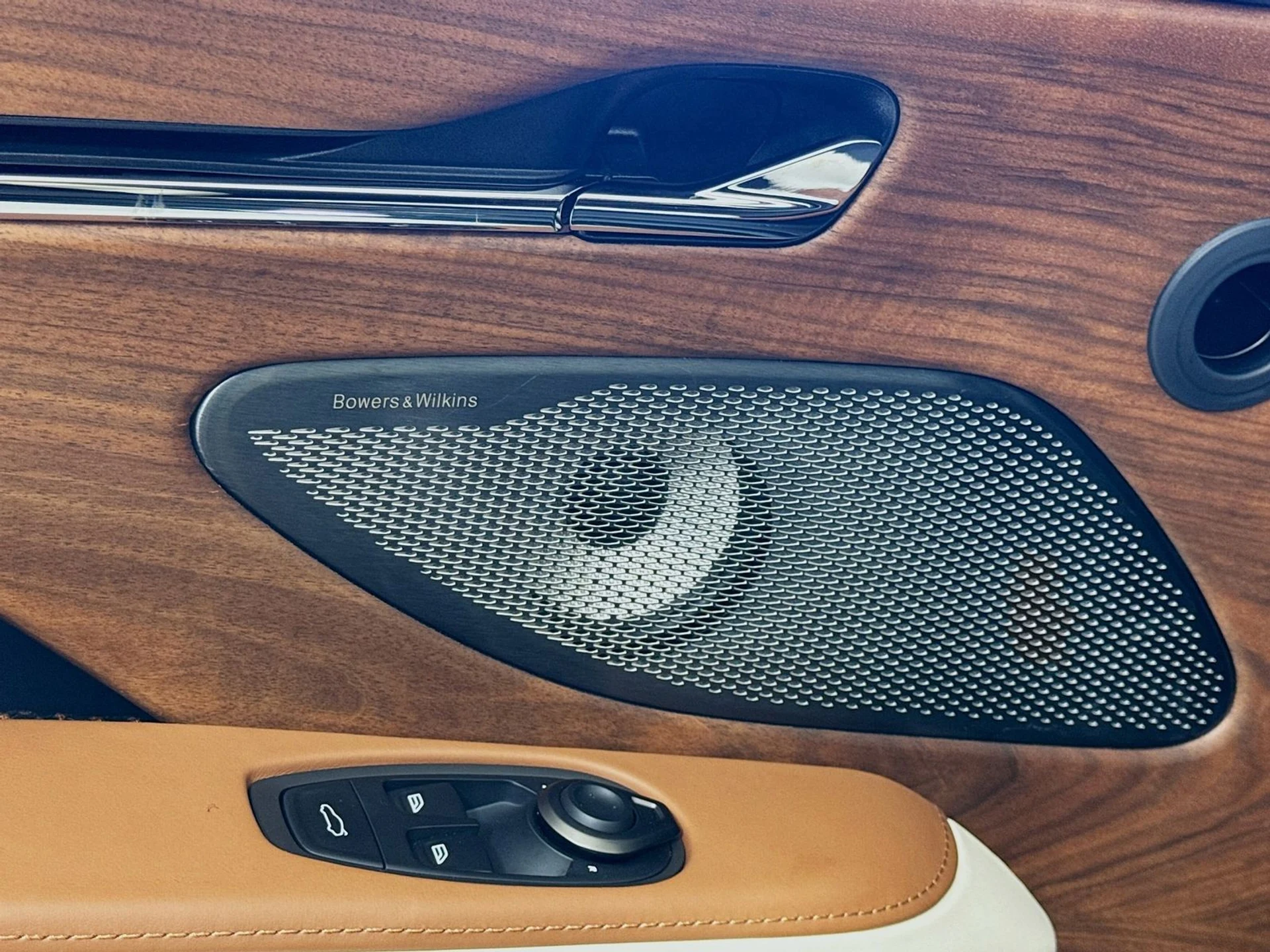 mph016_3162594886_fd6c4552dddffe595d0837e65a088855x_b2d054a2dc