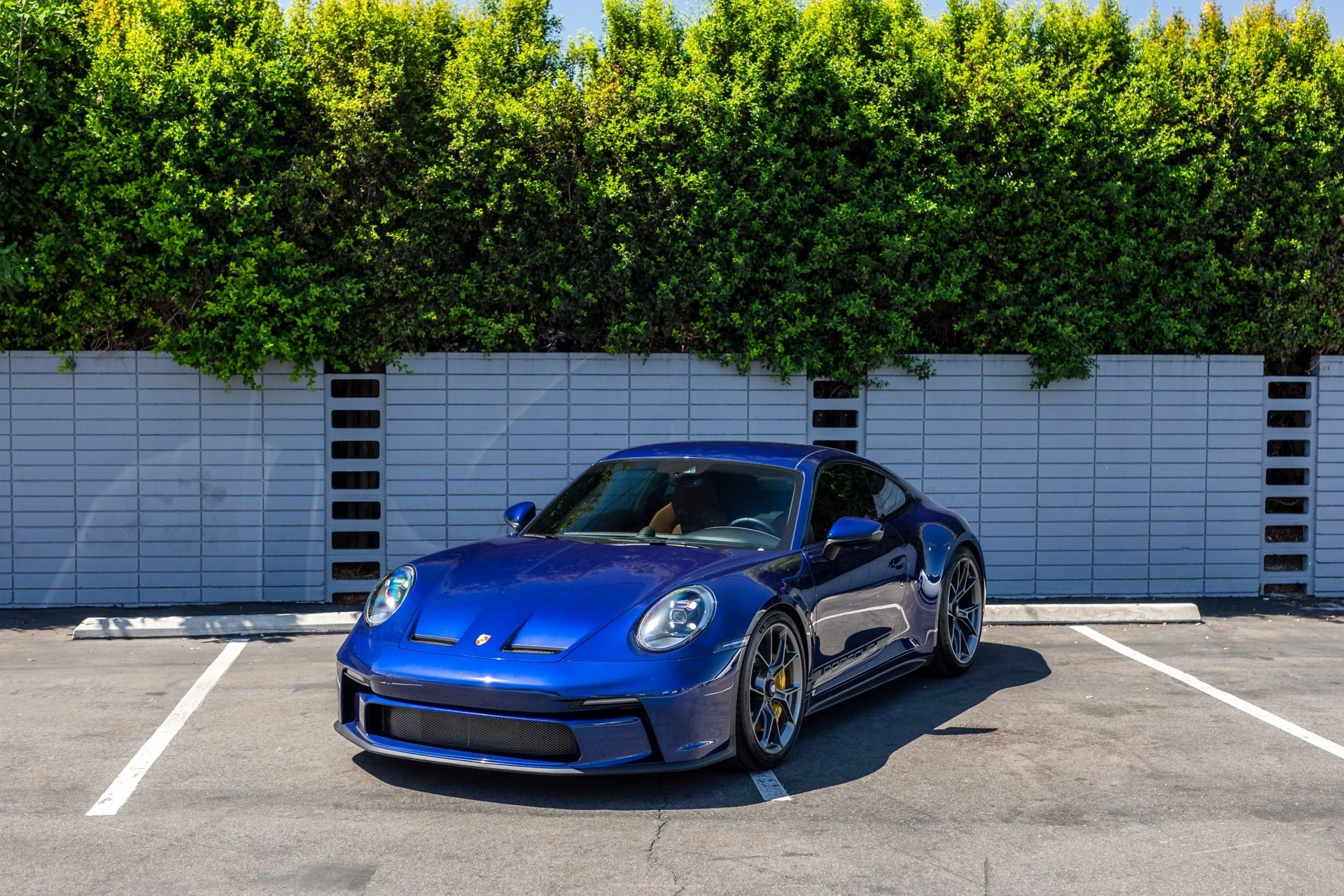 mph016_3167649940_Used_2023_Porsche_911_GT_3_Touring_1772137661_ecd28dd9db