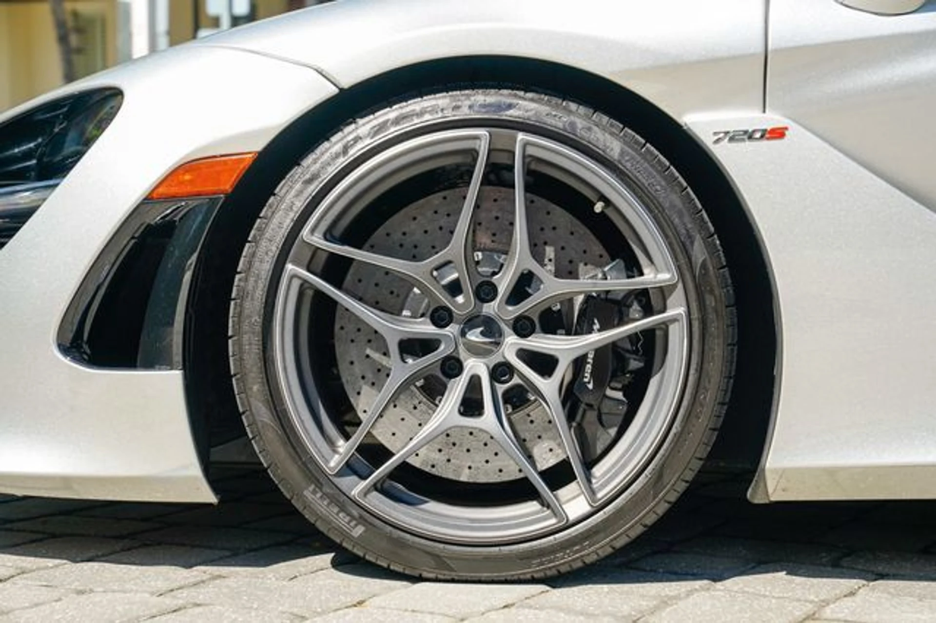 mph016_3168653501_22938050_17_9ea8c54a8f