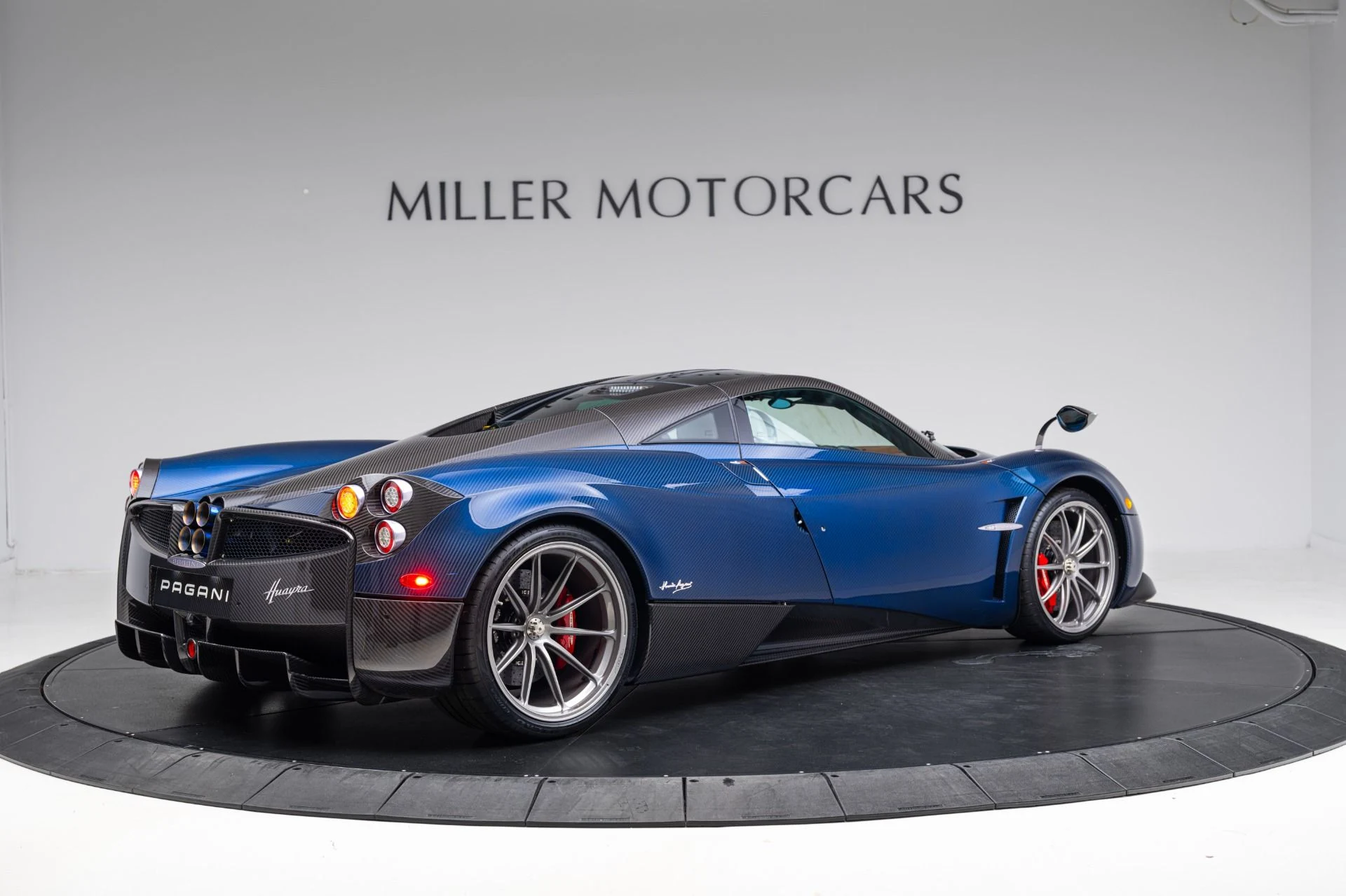 mph016_3172065272_Used_2014_Pagani_Huayra_Tempesta_934f968b46