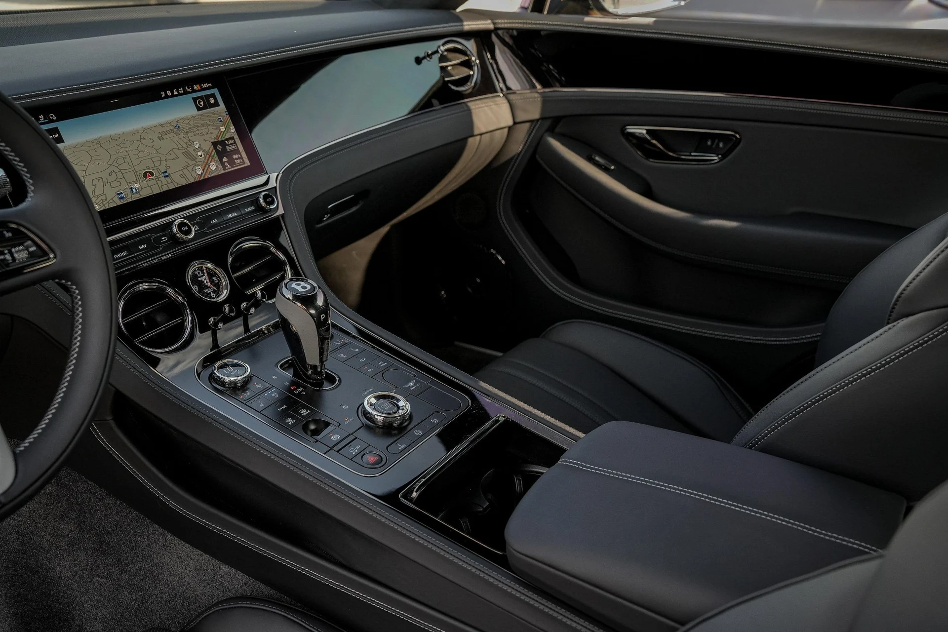 mph016_317433550_Hi_Tech_Luxury_Imports_LLC_SCBCP_2_ZG_5_TC_023736_image_16_d6226ef6f4