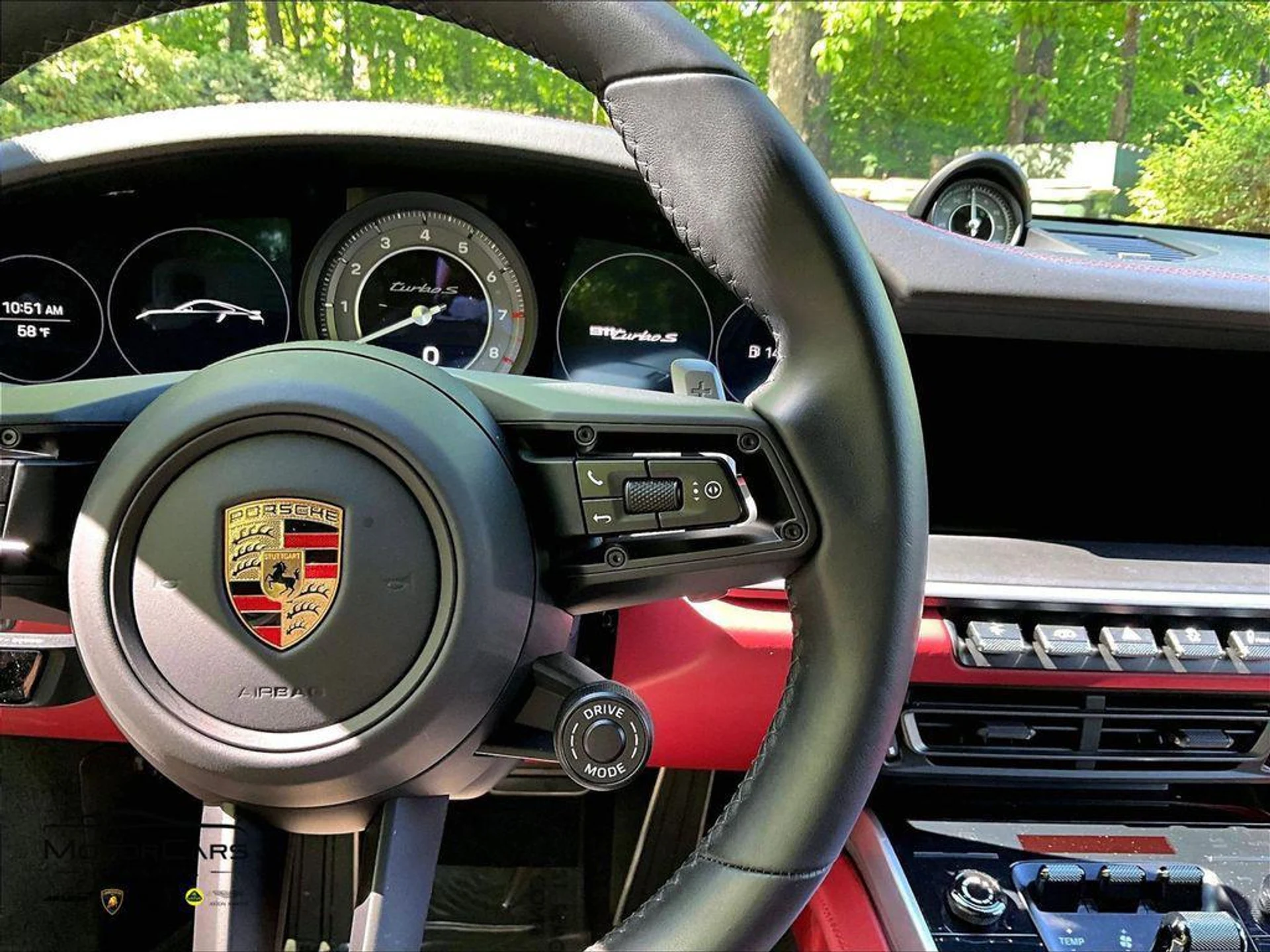 mph016_3189676172_NW_8gz_Mf_Ynx_G_Jaou_P3_RIQ_Hzd_VO_0_8b61413b8e