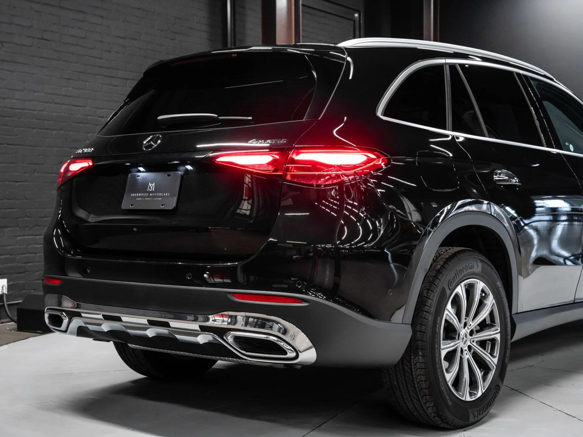 mph016_318987524_mercedes_benz_glc_2025_3c729215b3