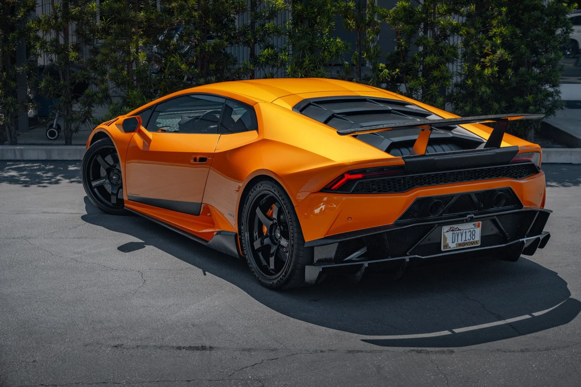mph016_3190111427_Used_2015_Lamborghini_Huracan_VF_Supercharger_LP_610_4_1760479493_dc52b57f53
