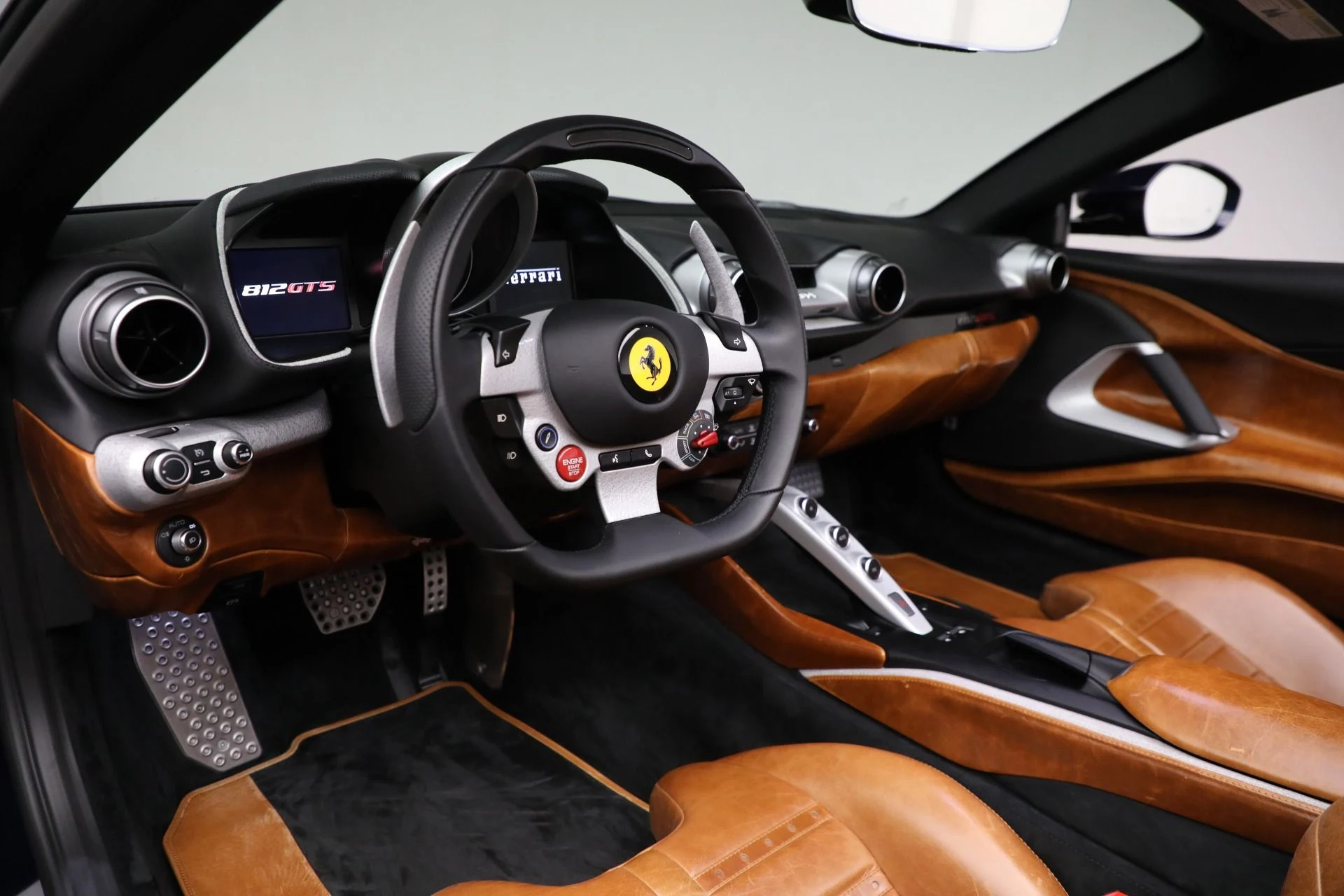 mph016_3192384826_Used_2022_Ferrari_812_GTS_1768489081_964a20a421