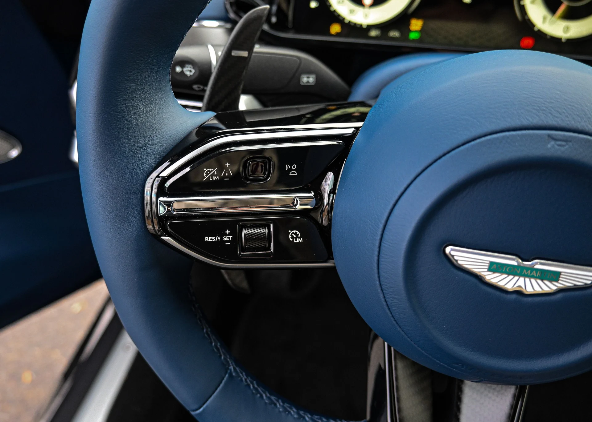 mph016_3192403422_b15f5a48_7e65_4ff7_a823_fa03c2f8b91a_b43e488ce9