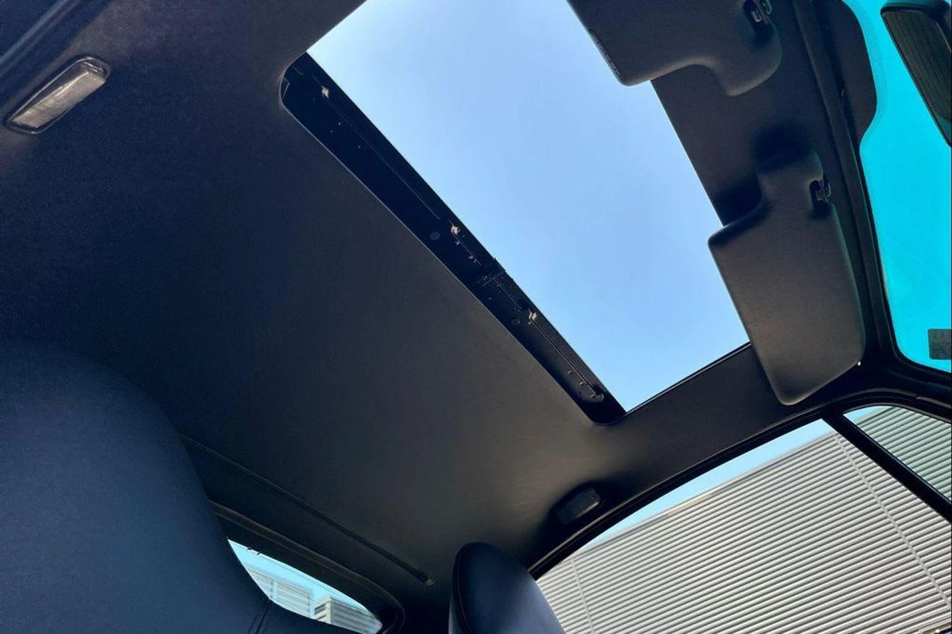 mph016_3193571015_BG_0l_Dx_Y_Xsw4_QS_Qm_T_Qs_BV_Bz1k_Y_08e9f660f4