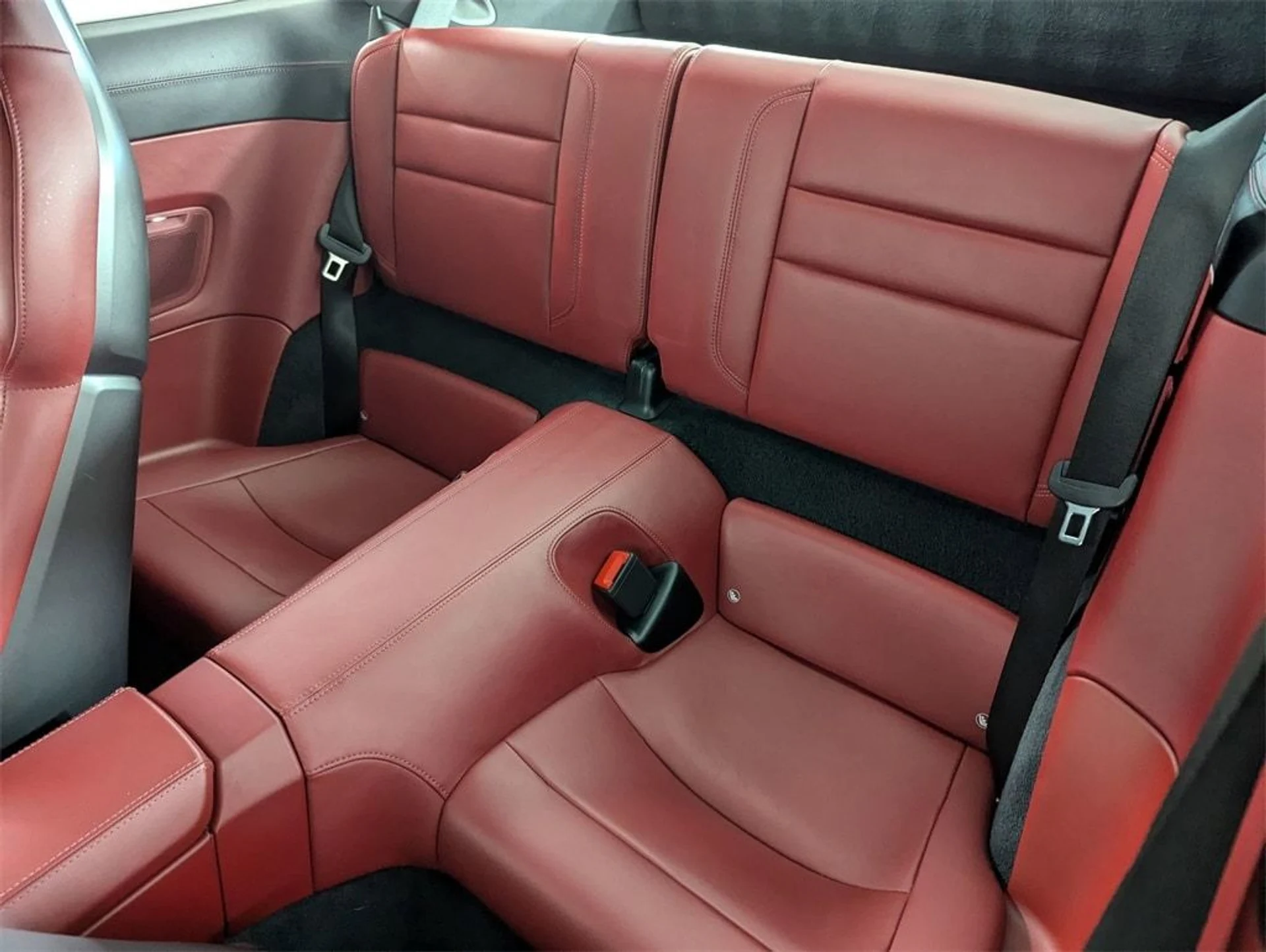 mph016_3198053306_3eee176b4316beae5559312e478e46ccx_edf2619c37