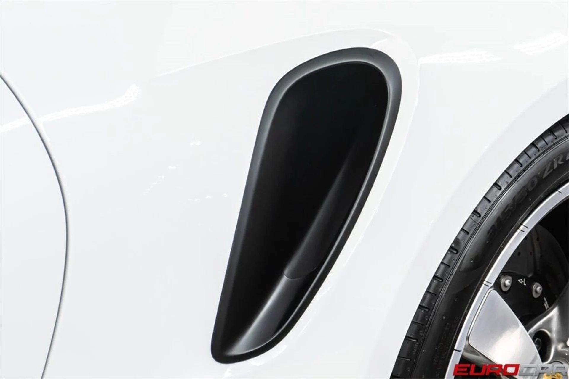 mph016_3199355172_image_17_99bbb475d2