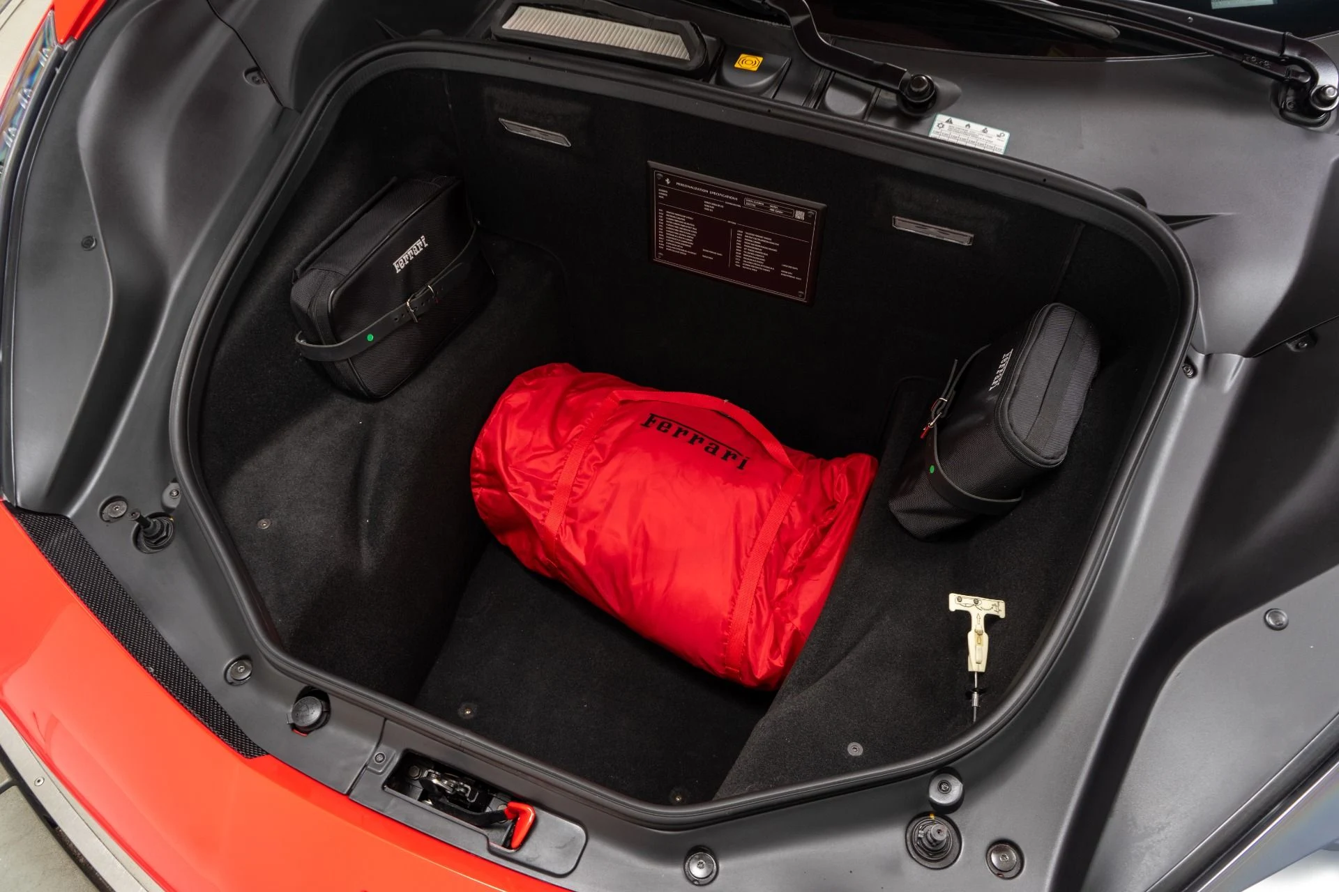 mph016_3201964883_Used_2017_Ferrari_488_Spider_1776892086_8cd23bee75