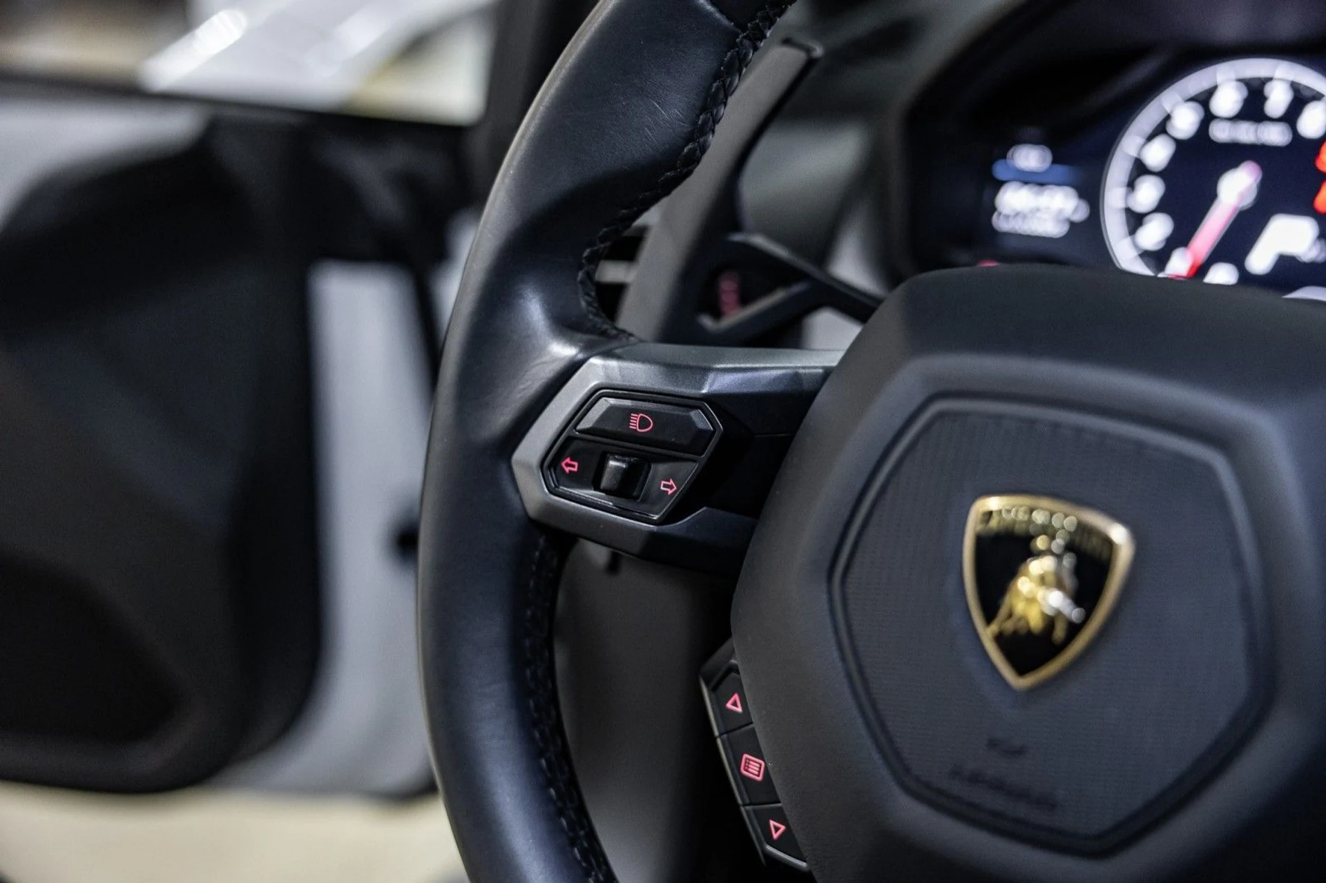 mph016_3207281275_c_A_736f97aa47