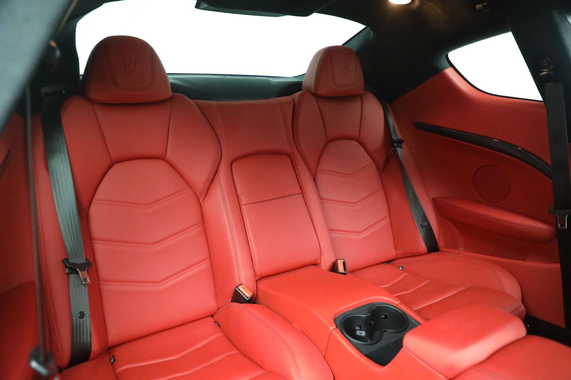 mph016_3210908449_Used_2015_Maserati_Gran_Turismo_MC_1760545652_e9b23ba48c
