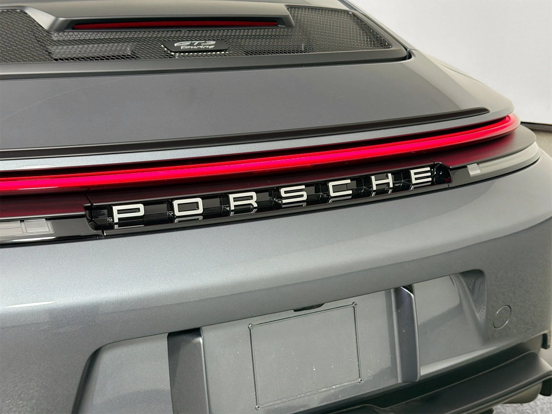 mph016_3212103225_e41a7b7a6af79c86780d9d8dab6a64a0_95fedc1640