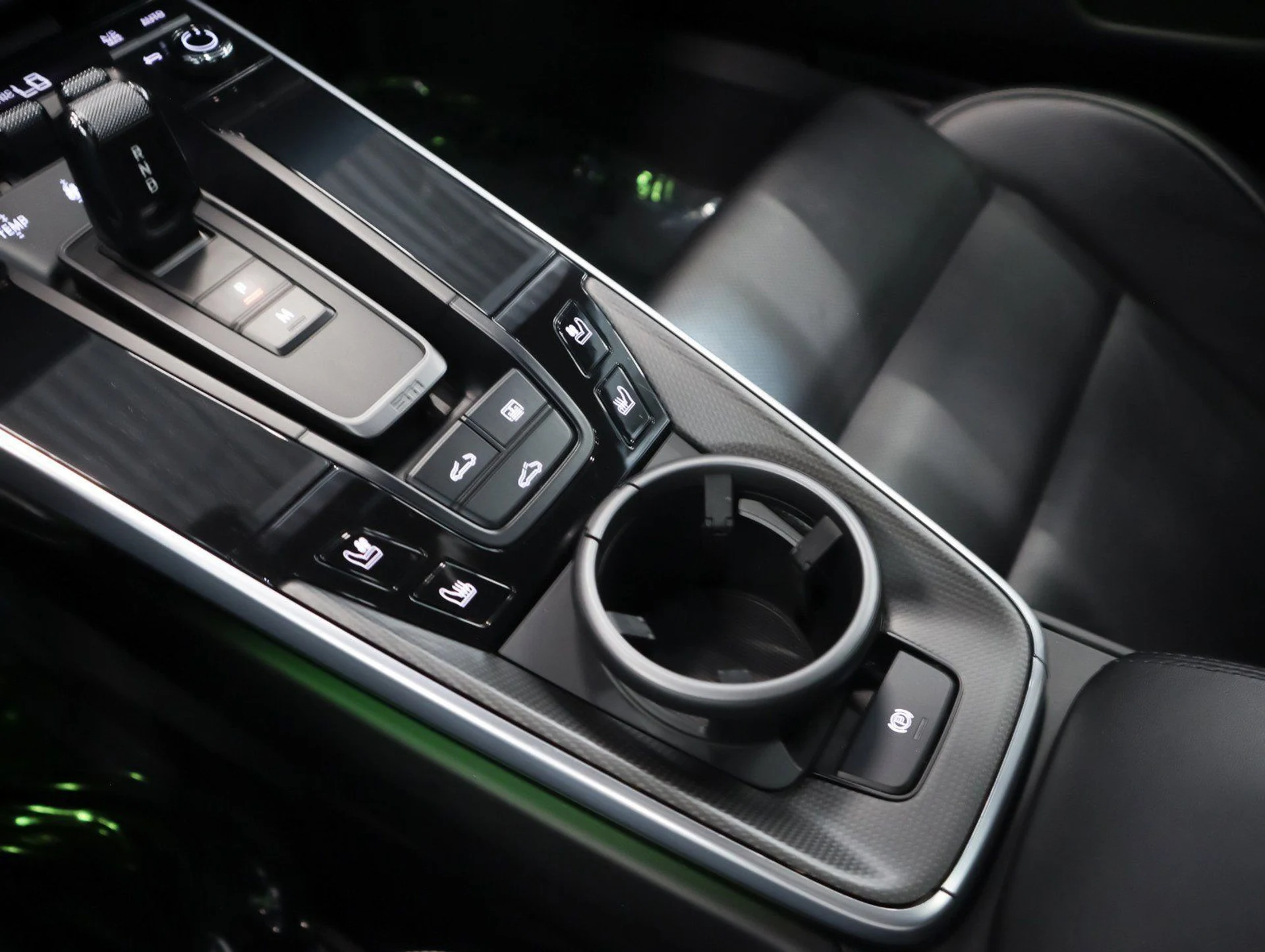 mph016_3214791998_7b26086f68a2419ecc483aba4c9c40f1_89886eda1c