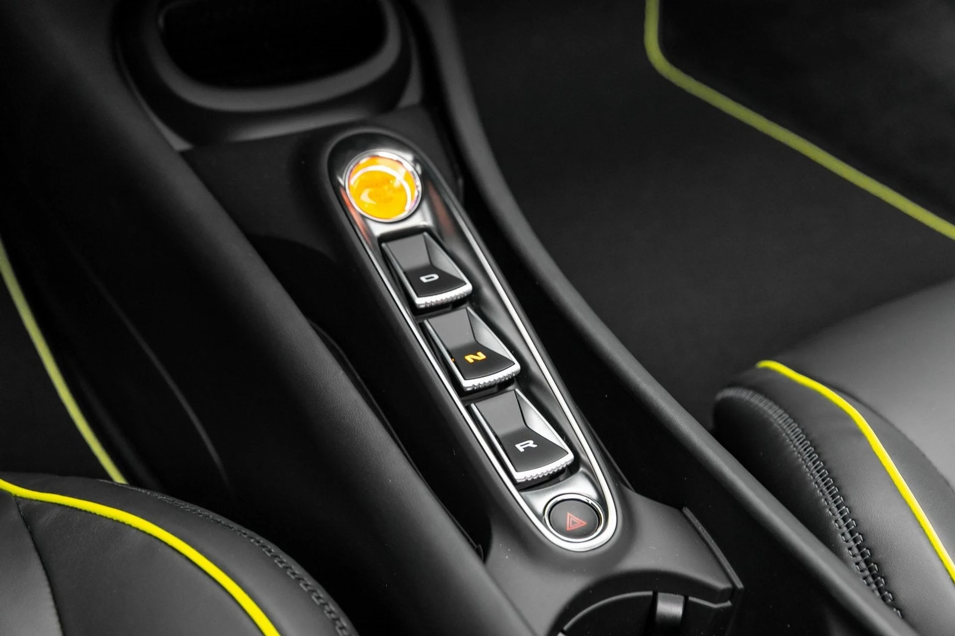 mph016_3217648094_17_35fb88b876