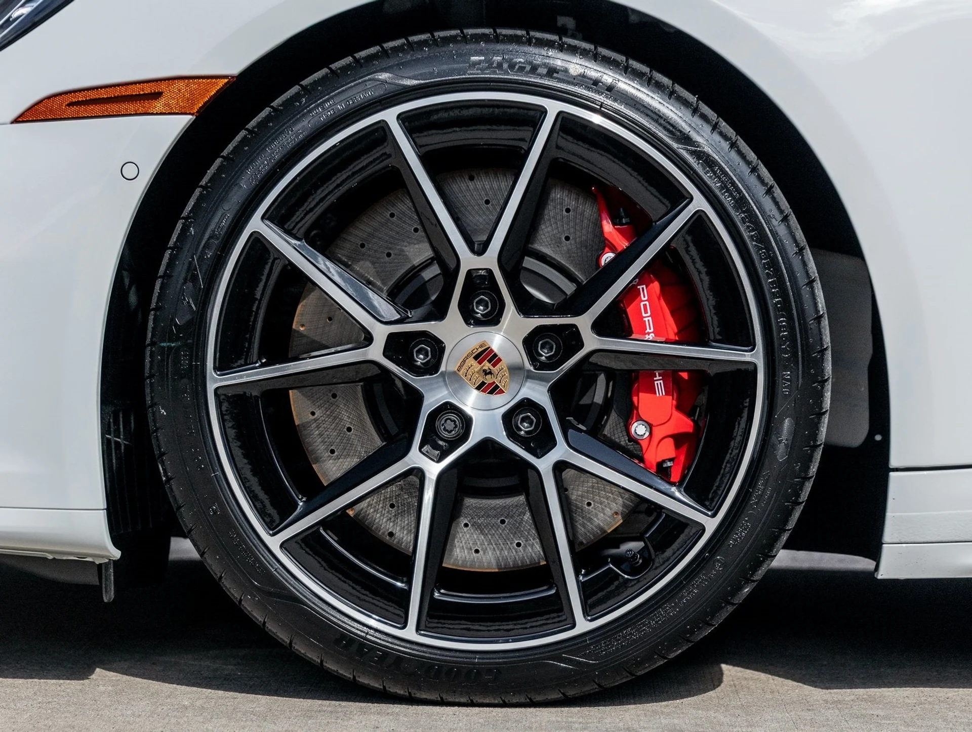 mph016_3227082995_17_7ec5407422