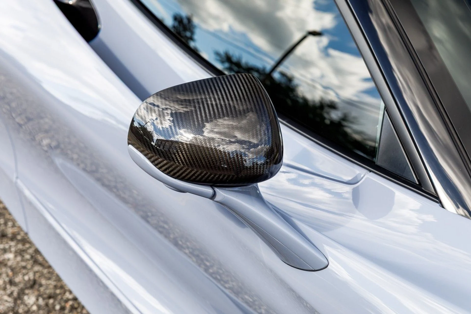 mph016_3232568139_613_p17_l_654d1a98bc