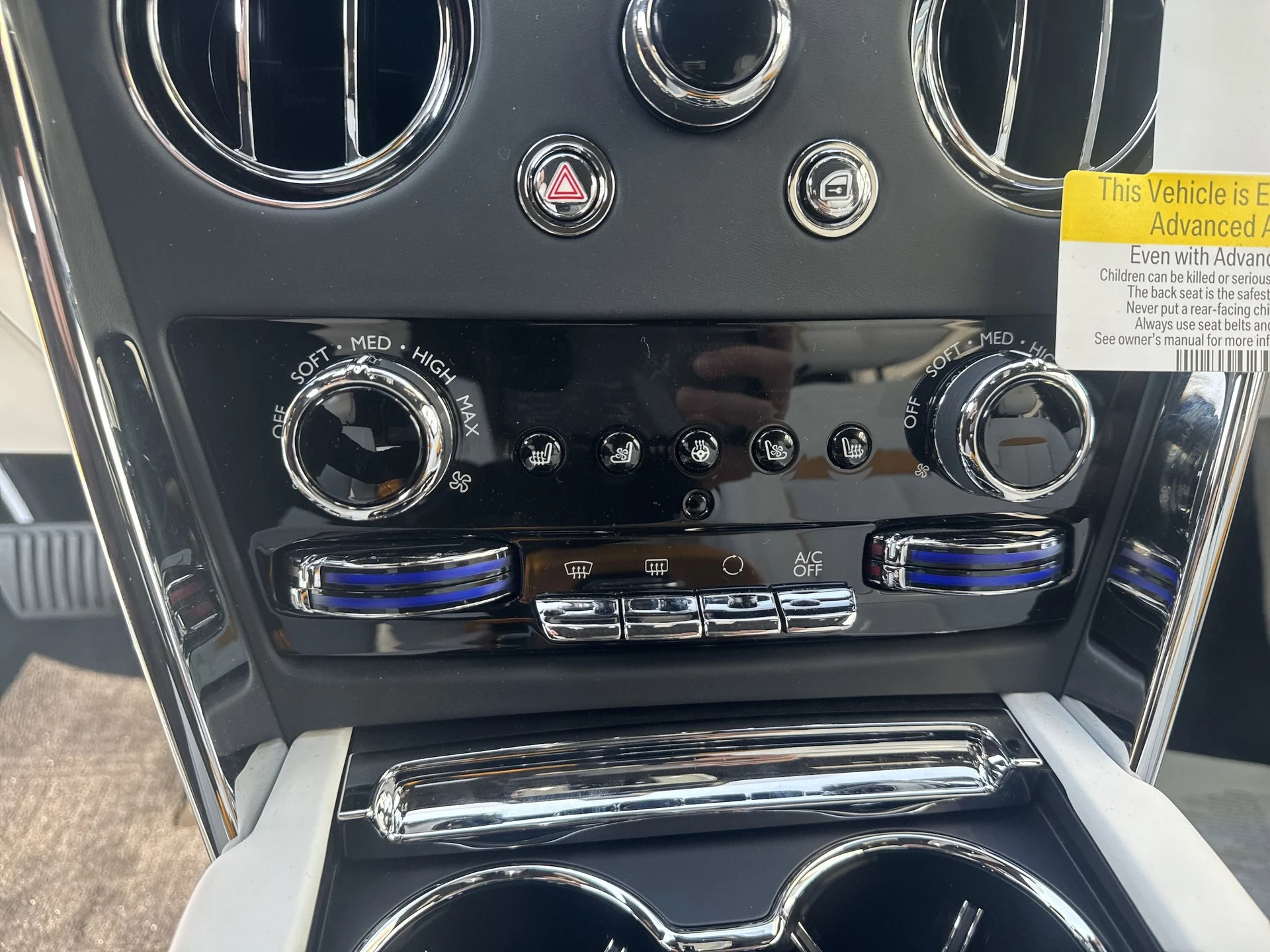 mph016_3237529301_4dd9b2a31fcc4c14d666c8993dd1a7e4x_0da04f3a82