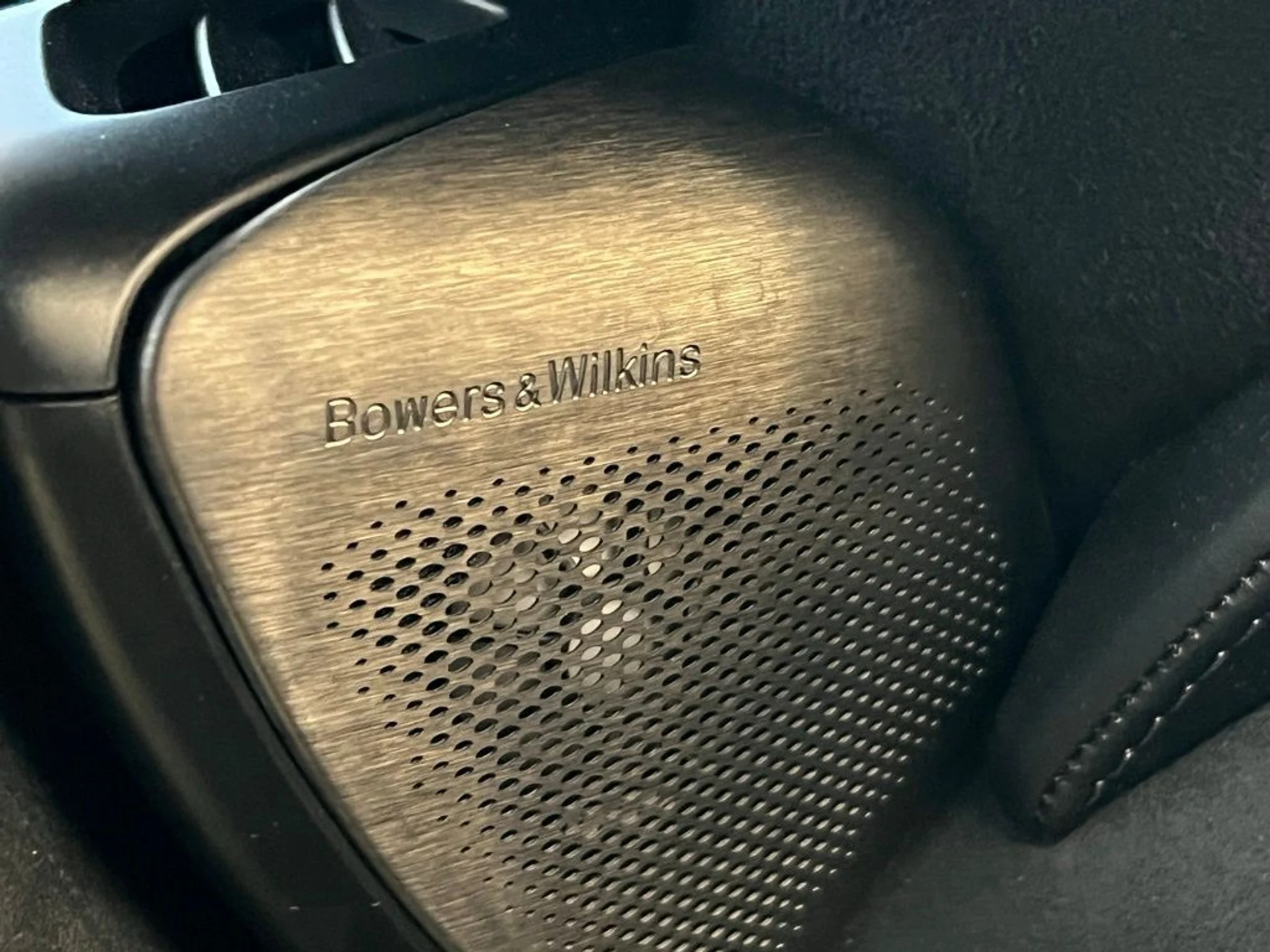 mph016_324044326_cfea781ddb65bac2ab44e77b877c2e22x_f225a7427b