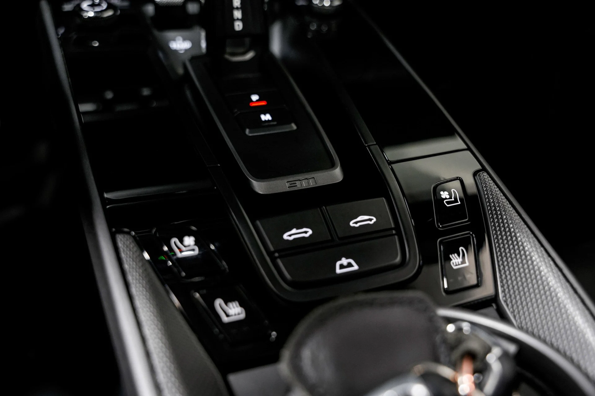 mph016_324410449_f8cd75287464eb44a92ea6aae550f688x_c33500fa68