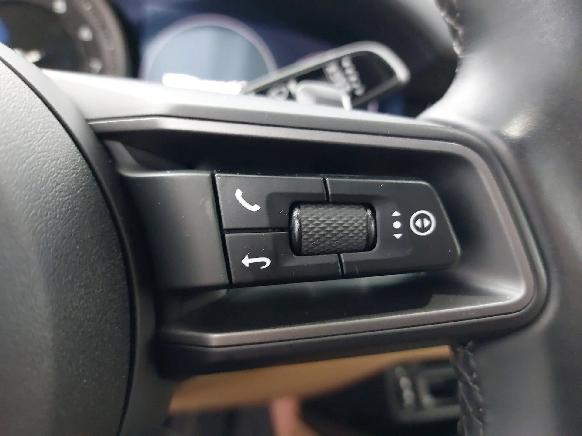 mph016_3247862709_b4051f613624981bc18aebcb68380239x_baa7688bc9