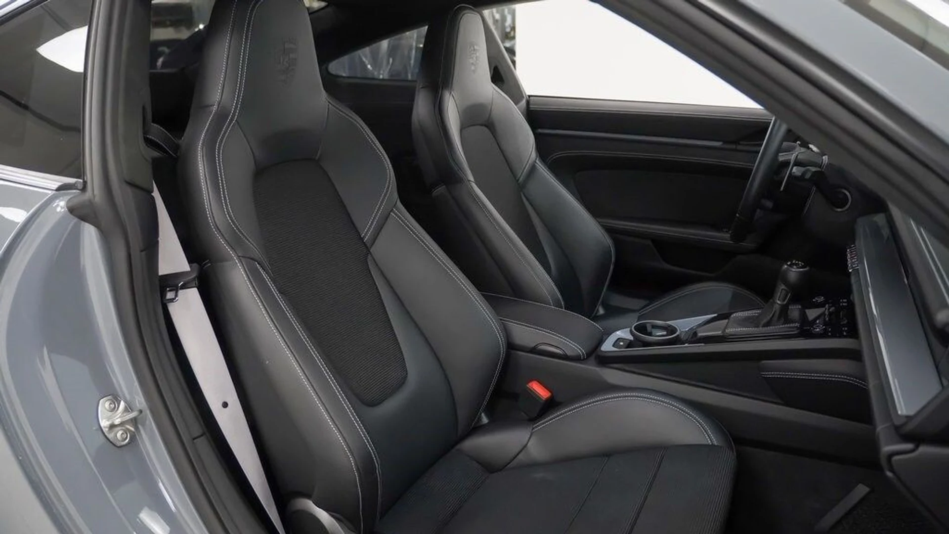 mph016_3253351427_f5392c1ec5c9449d06cf231e63bd6c4ex_5c4f1743cf