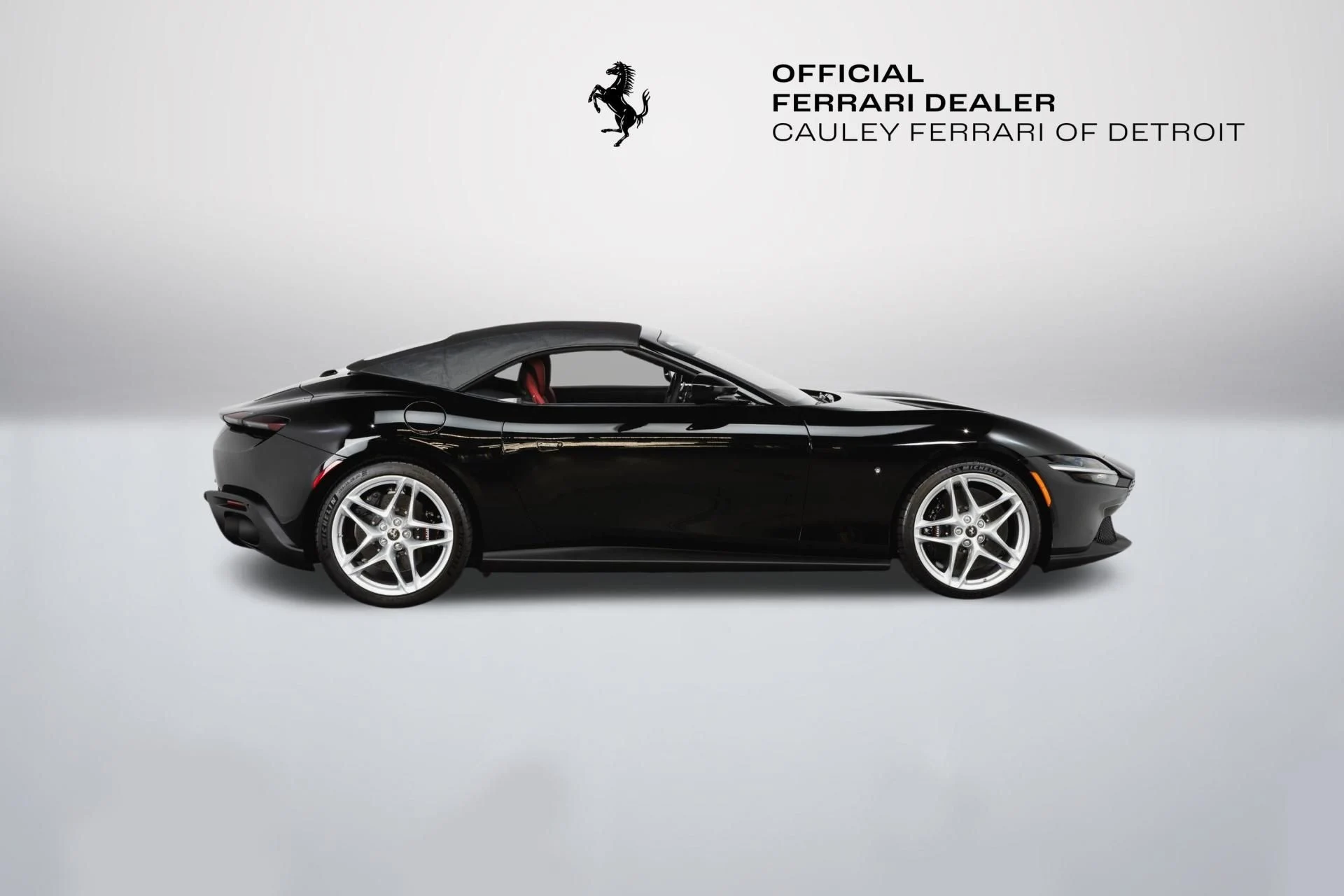 mph016_3257143331_Used_2024_Ferrari_Roma_Spider_1777350127_6a8c0f2a75